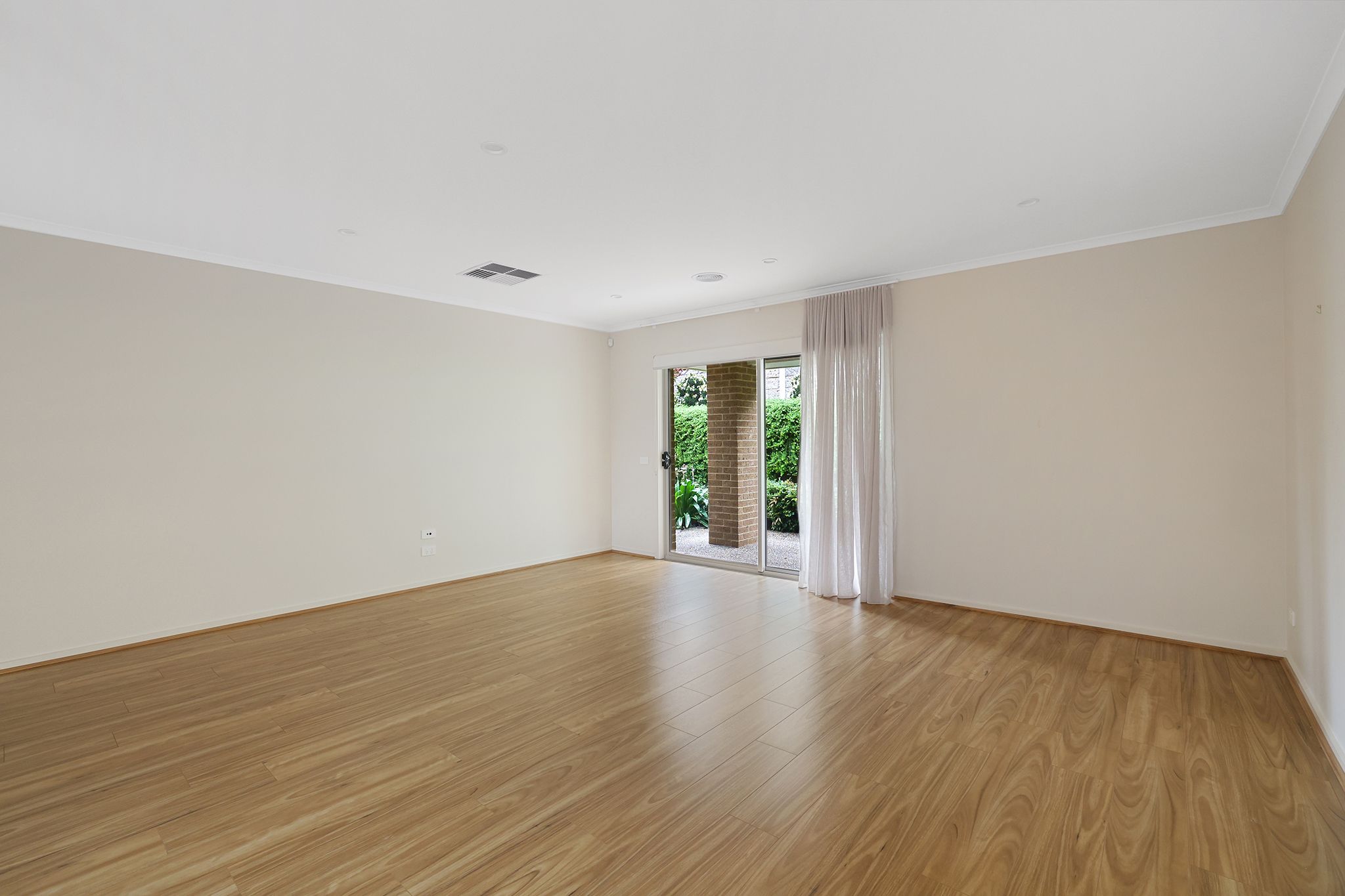 18 Illawarra Boulevard — photo 15 of 30