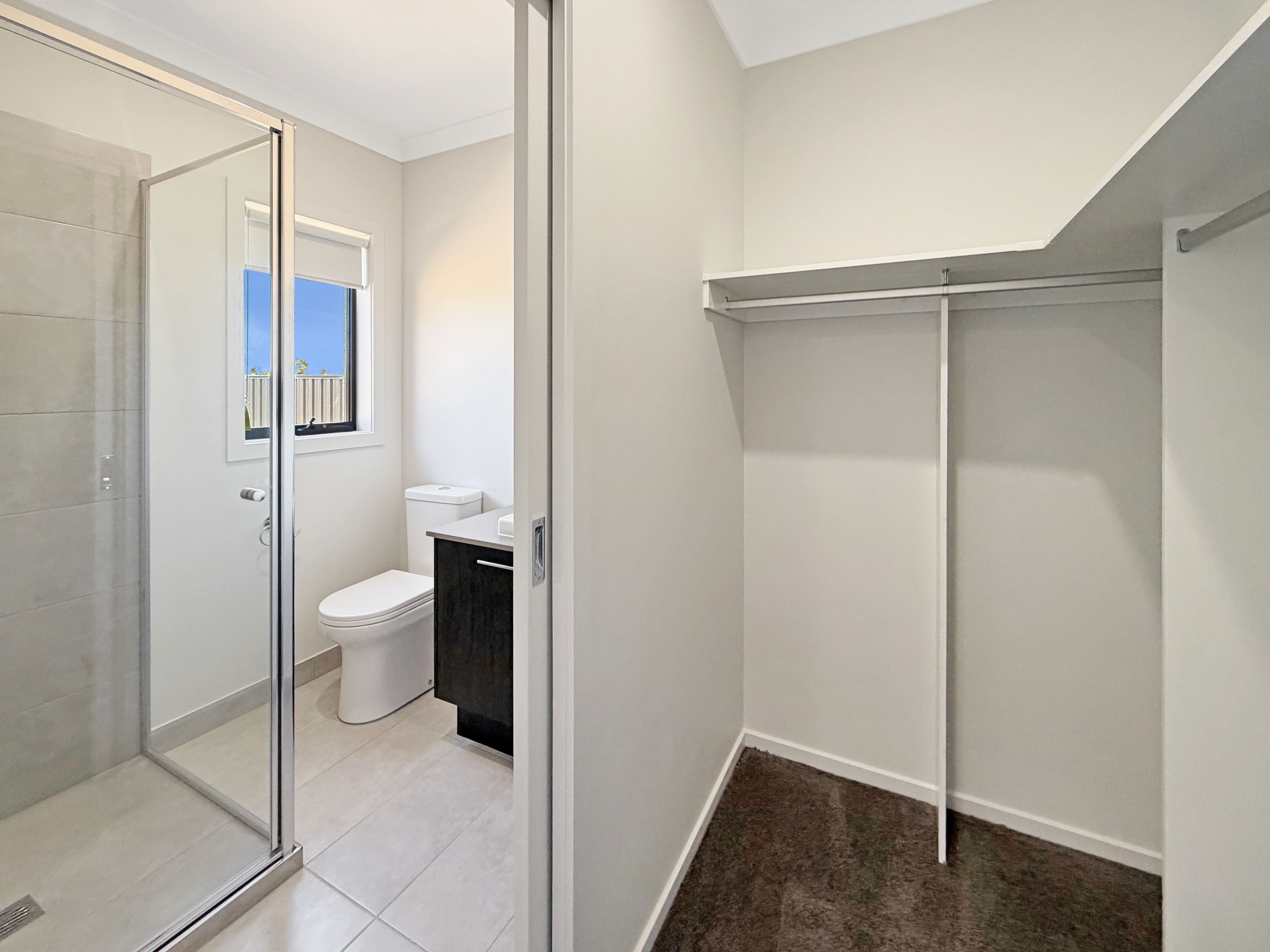 12 Wattle Drive — photo 7 of 12