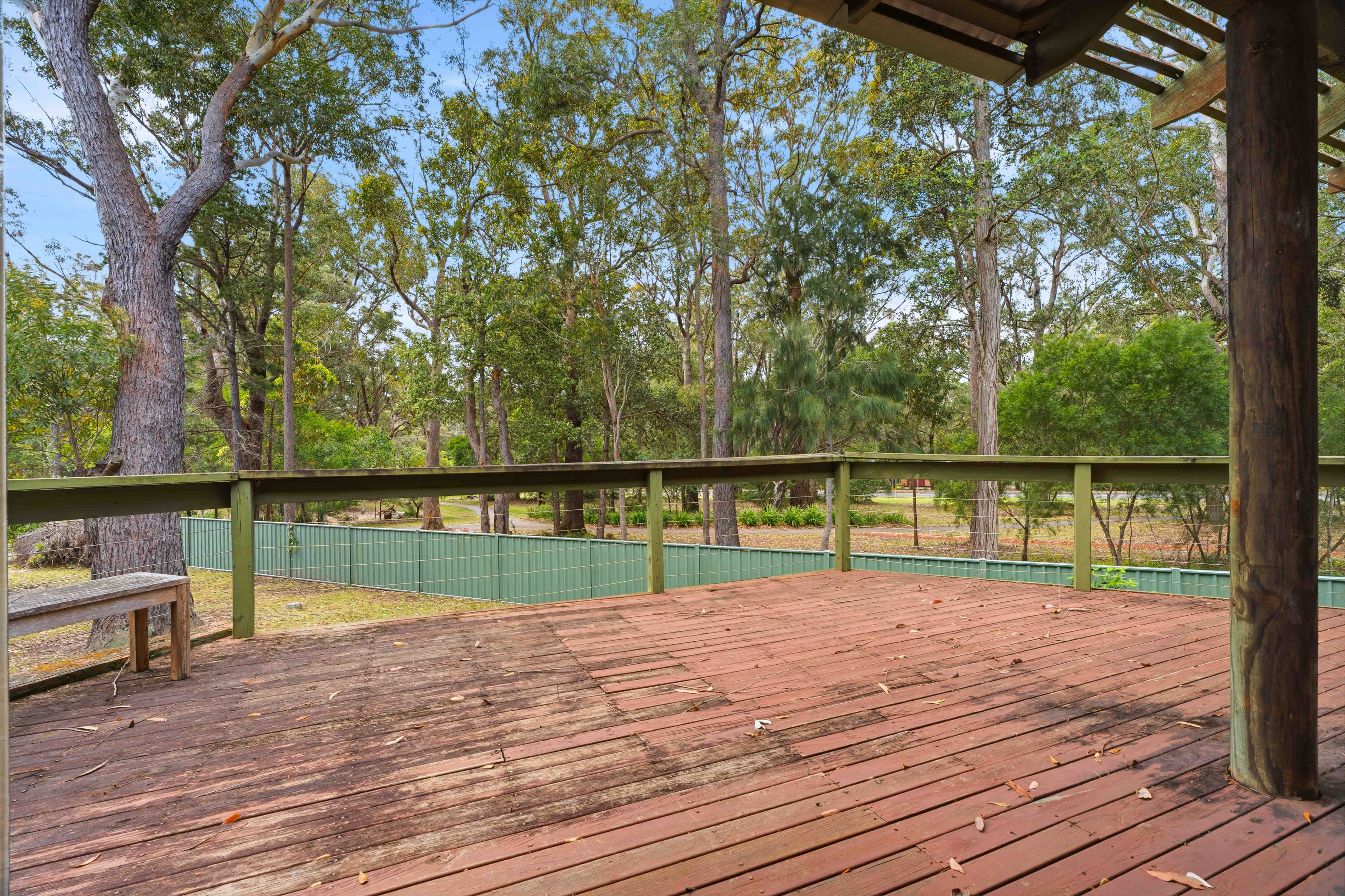2 Elanora Parade — photo 10 of 17