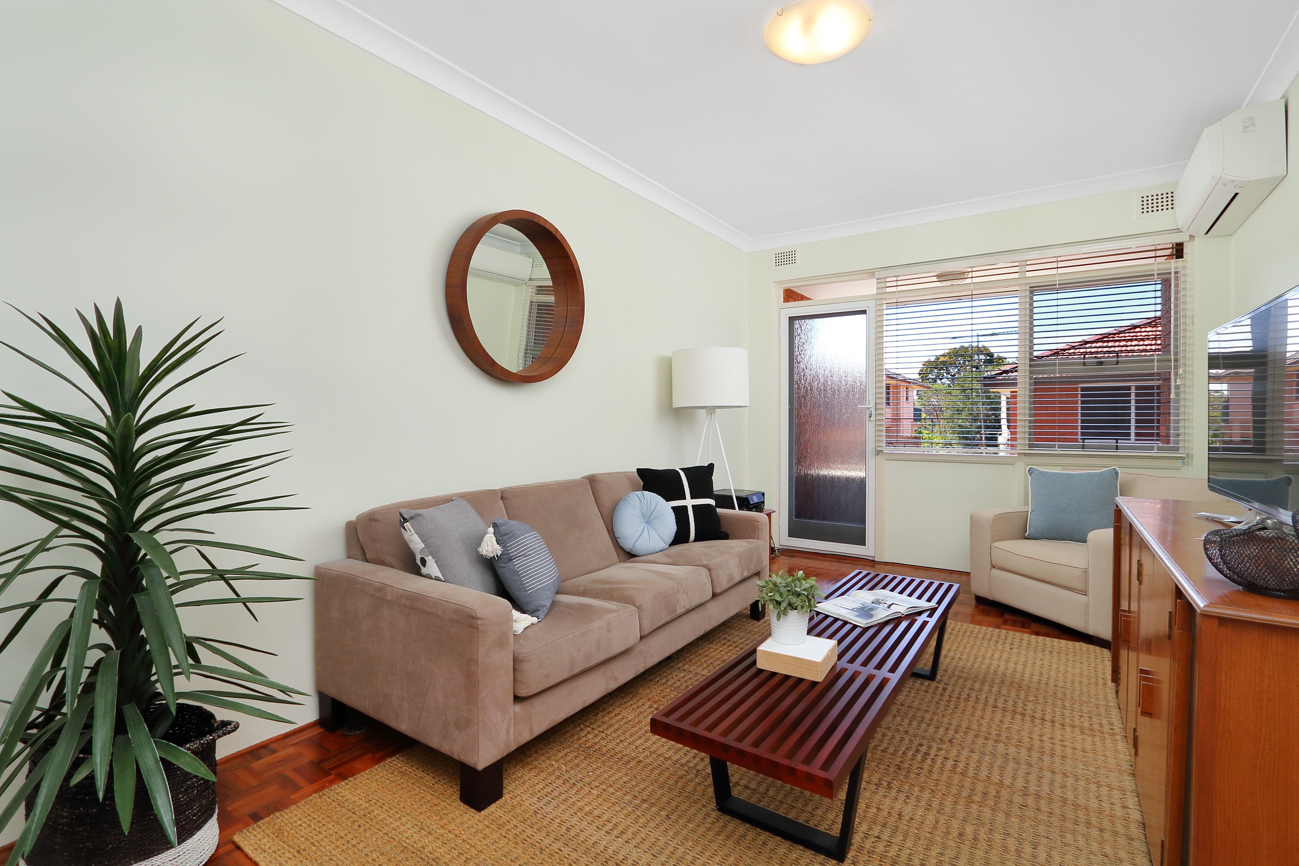 42 Sixth Avenue, Campsie NSW 2194