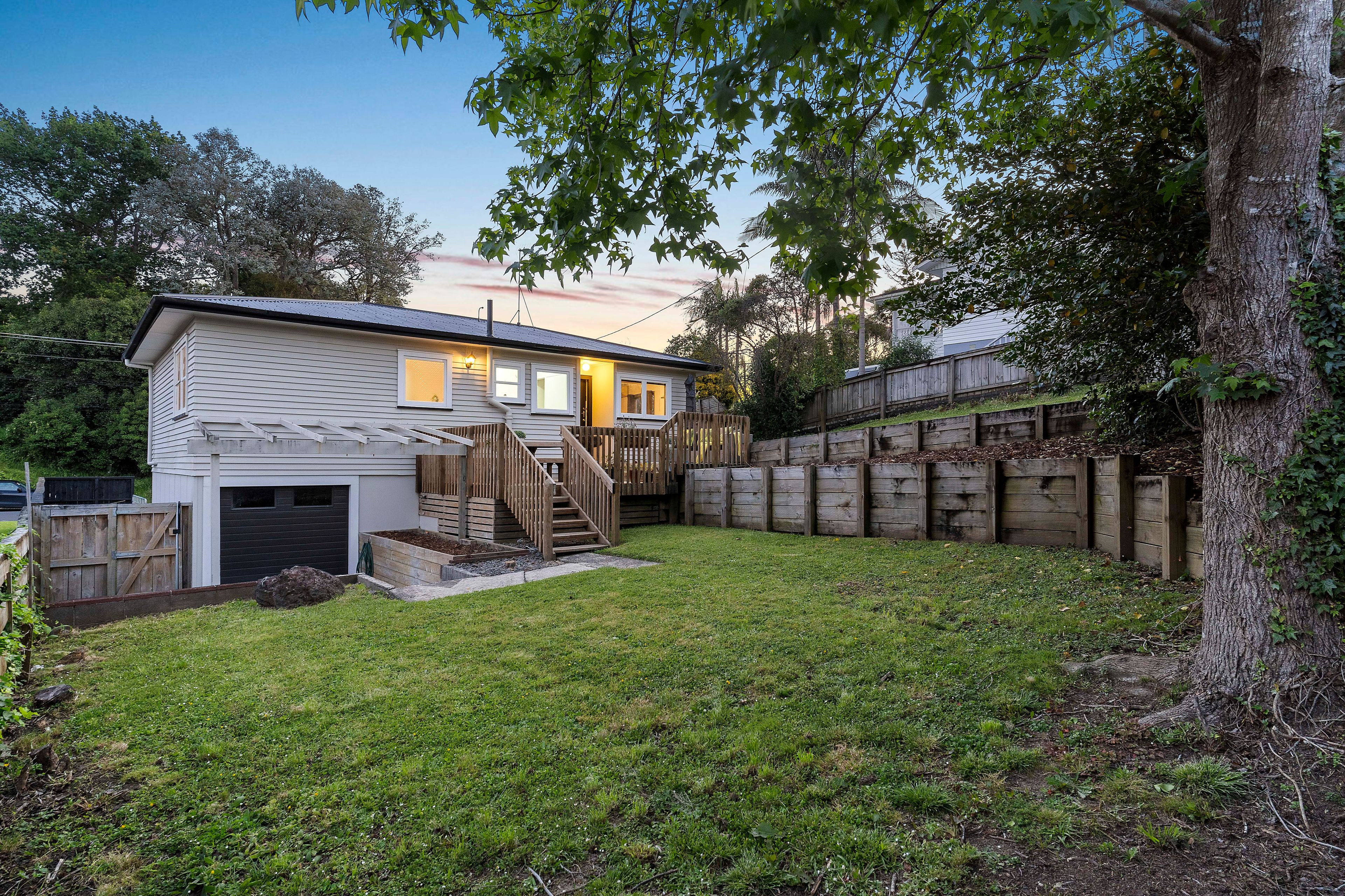 1/32 Eskdale Road, Birkdale, North Shore City 0626 Sold House Ray