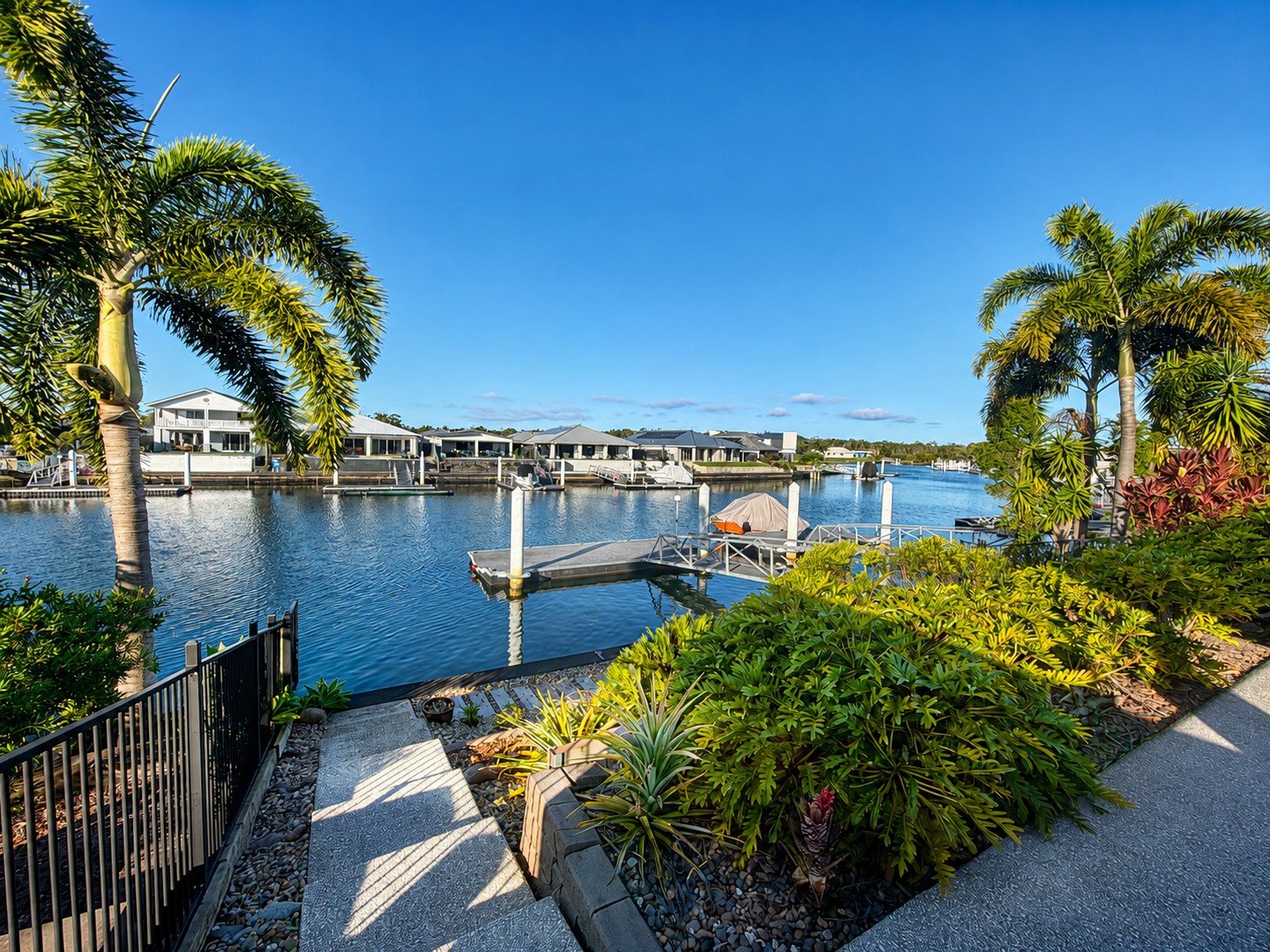 32 The Peninsula, Banksia Beach, QLD 4507
