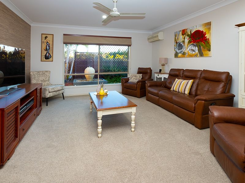 6 Flordabelle Place, Heritage Park, QLD 4118