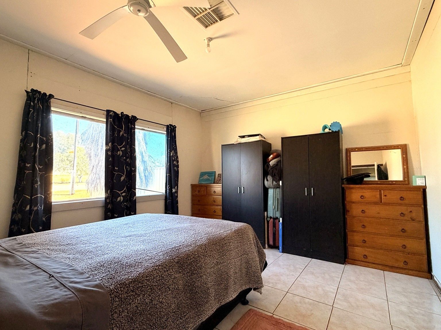 14 Mills Street — photo 11 of 15