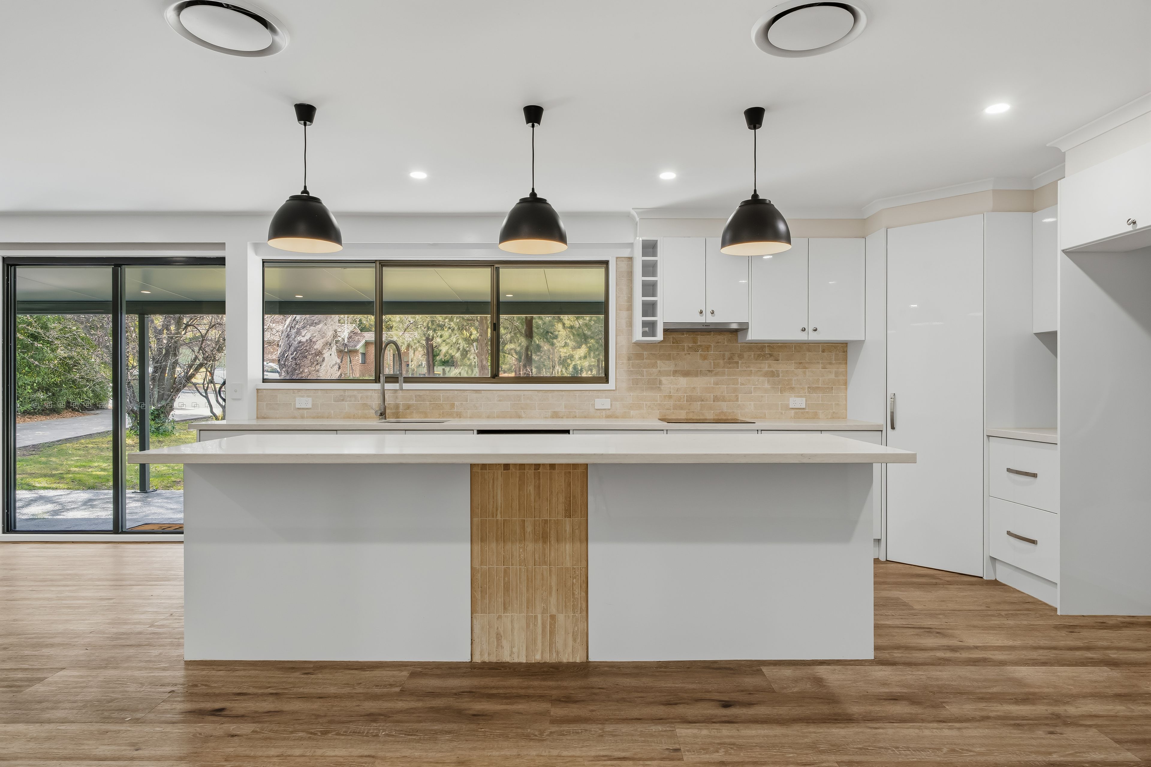 12 Bundock Place — photo 6 of 23