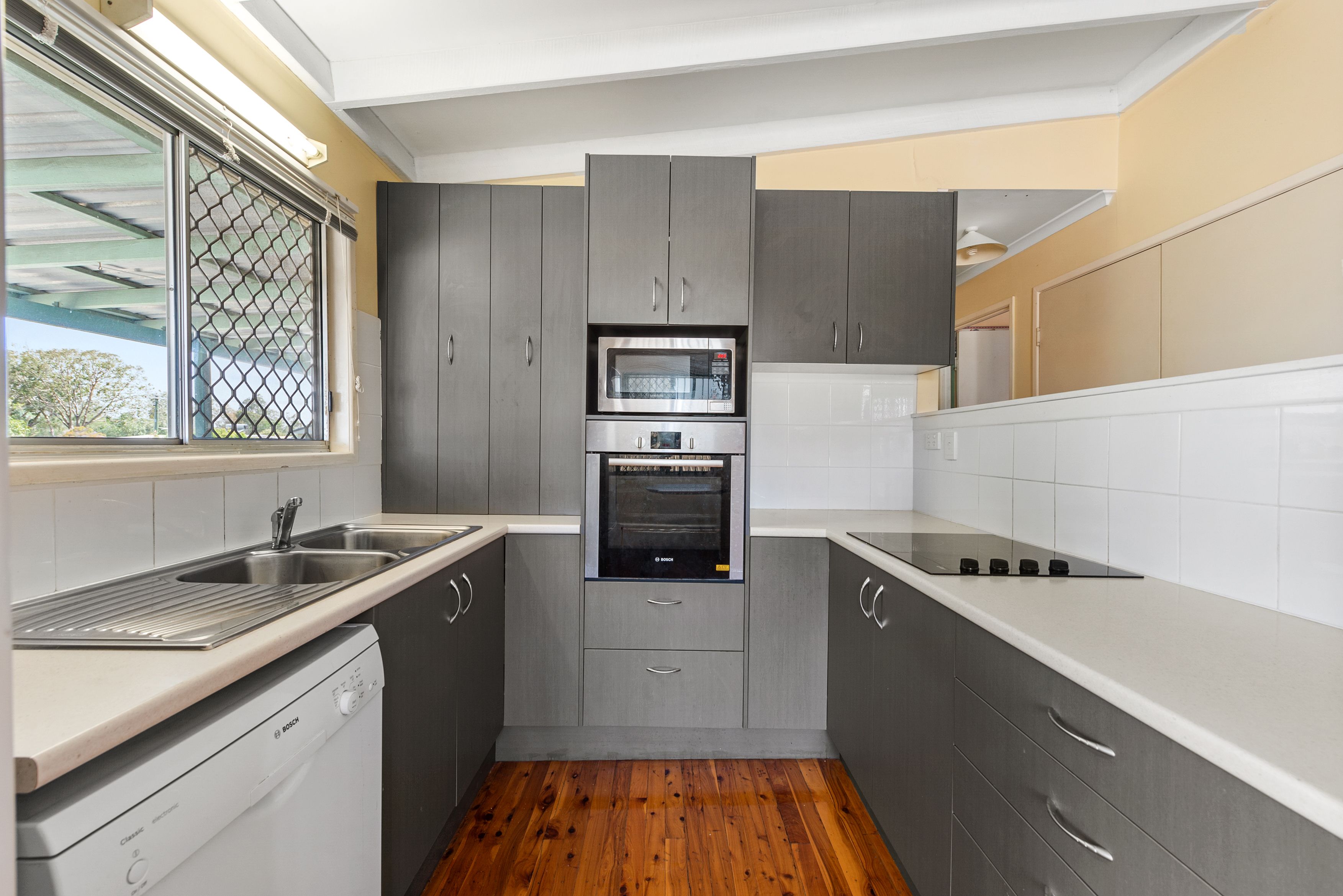 21 Gerbera Crescent, Strathpine, QLD 4500