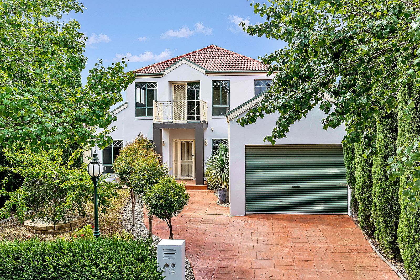 18 McGinness Avenue, Roxburgh Park VIC 3064