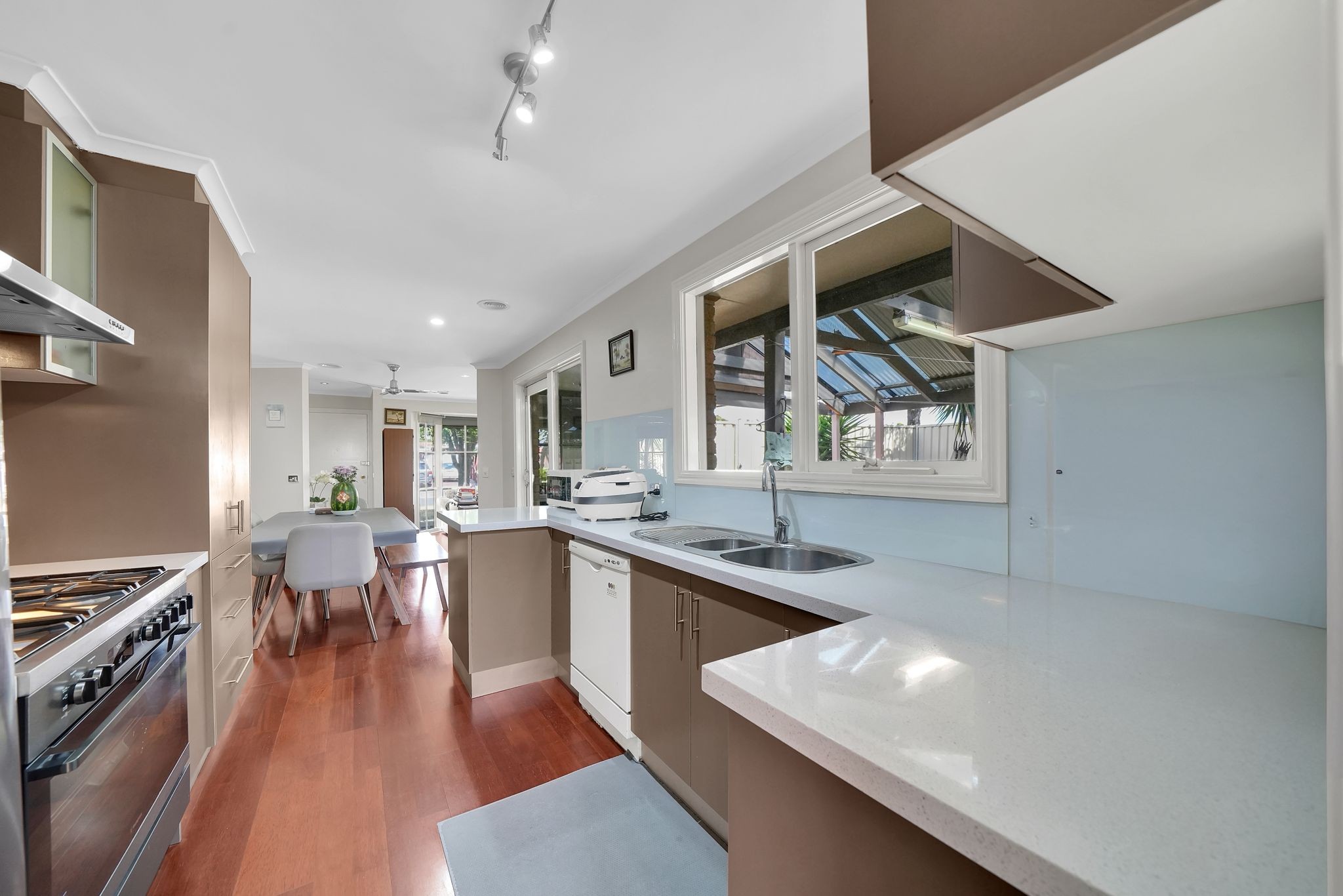 10 Danthonia Street, Delahey, VIC 3037