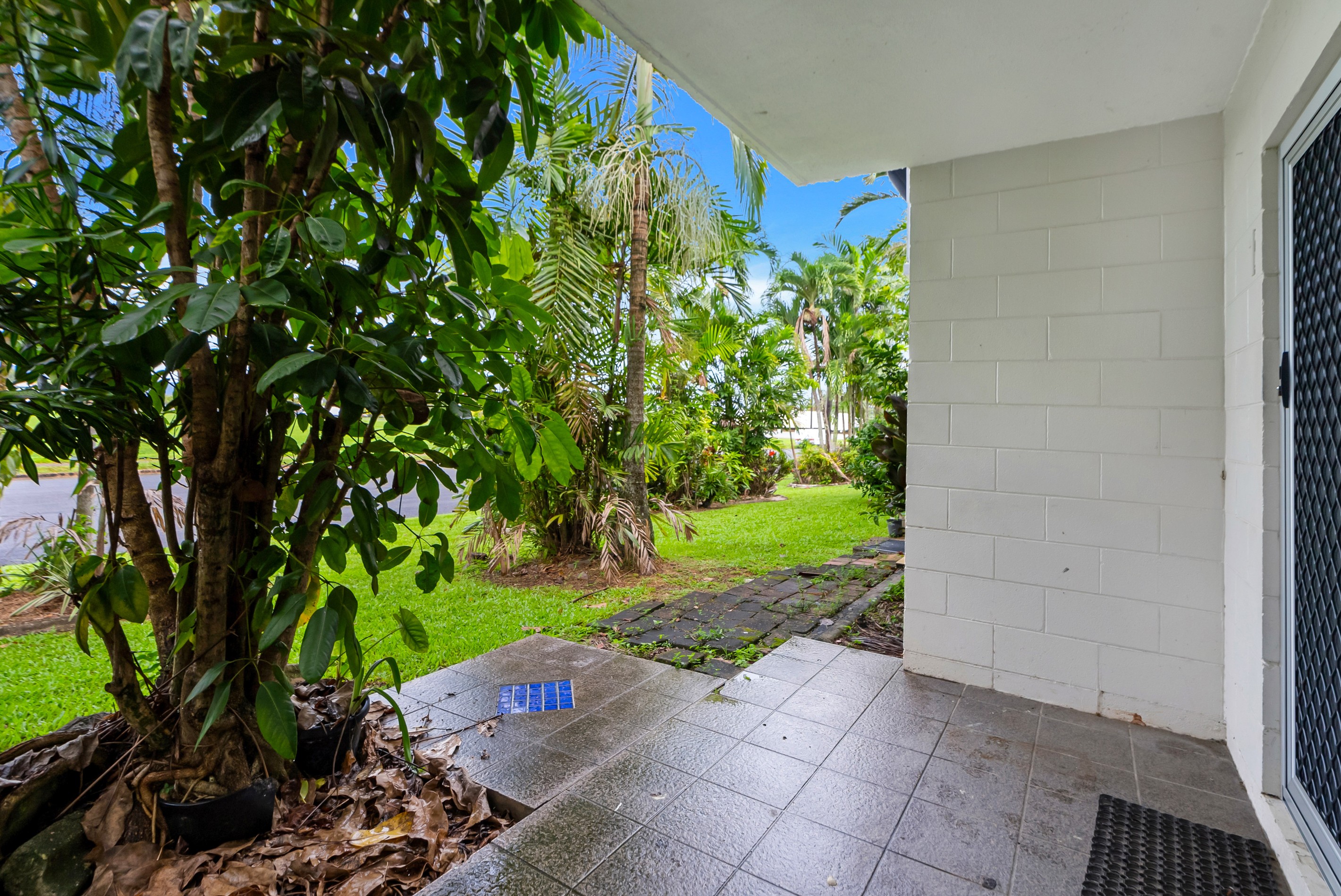 1/20-22 Girralong Street, Woree, QLD 4868