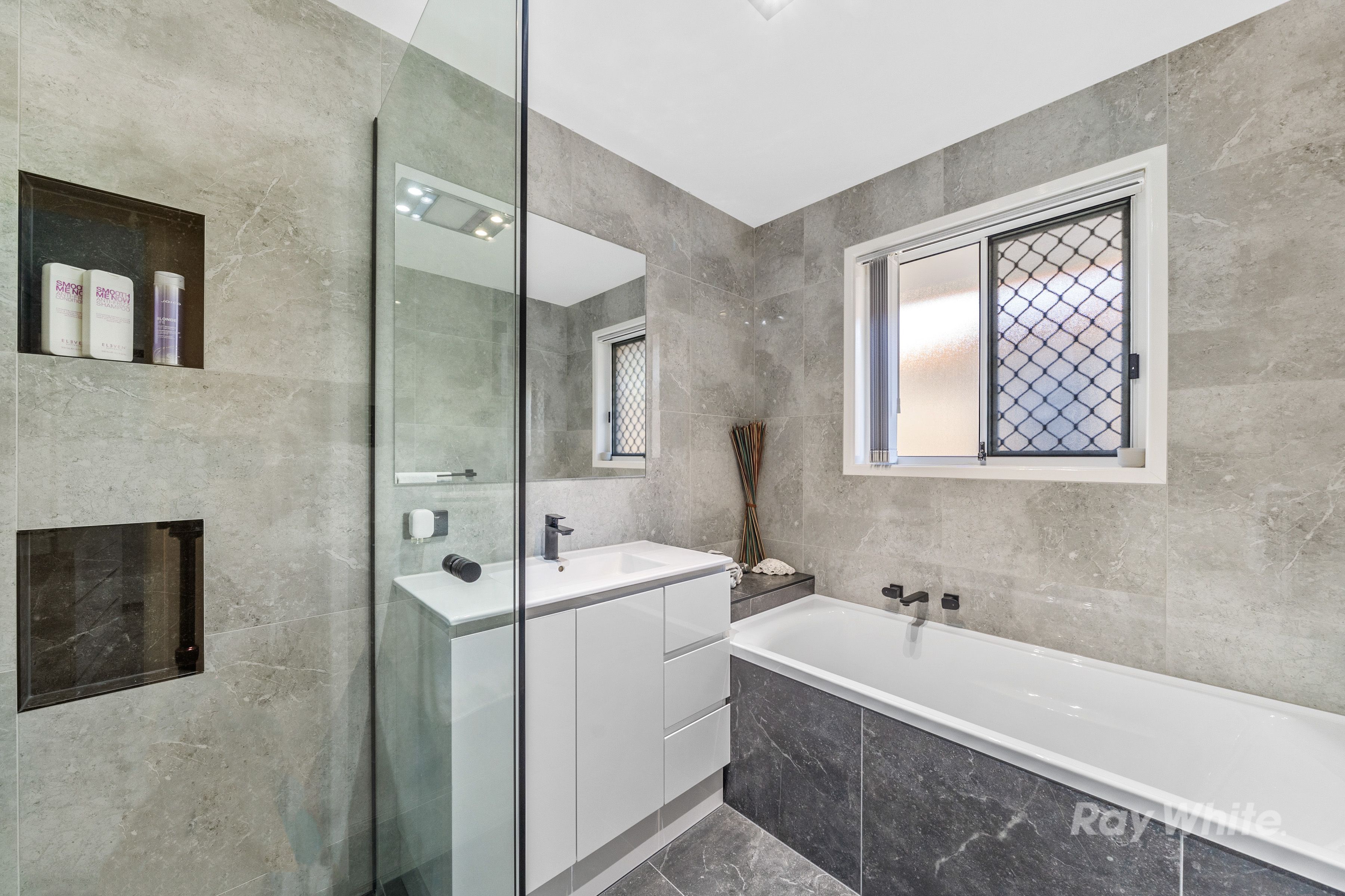 14 Fromelles Court — photo 15 of 22
