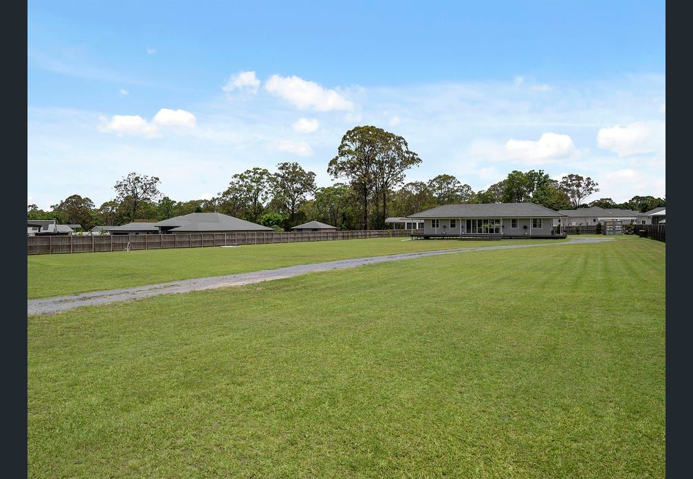 1843 Mount Gravatt Capalaba Road — photo 18 of 22