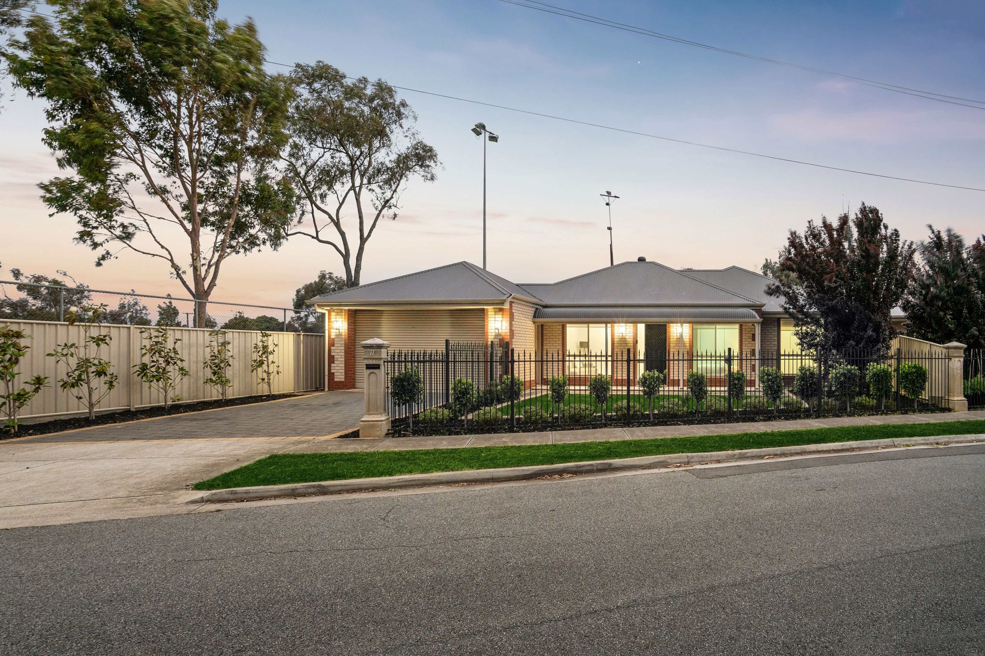 1 Fisher Street , Royal Park SA 5014