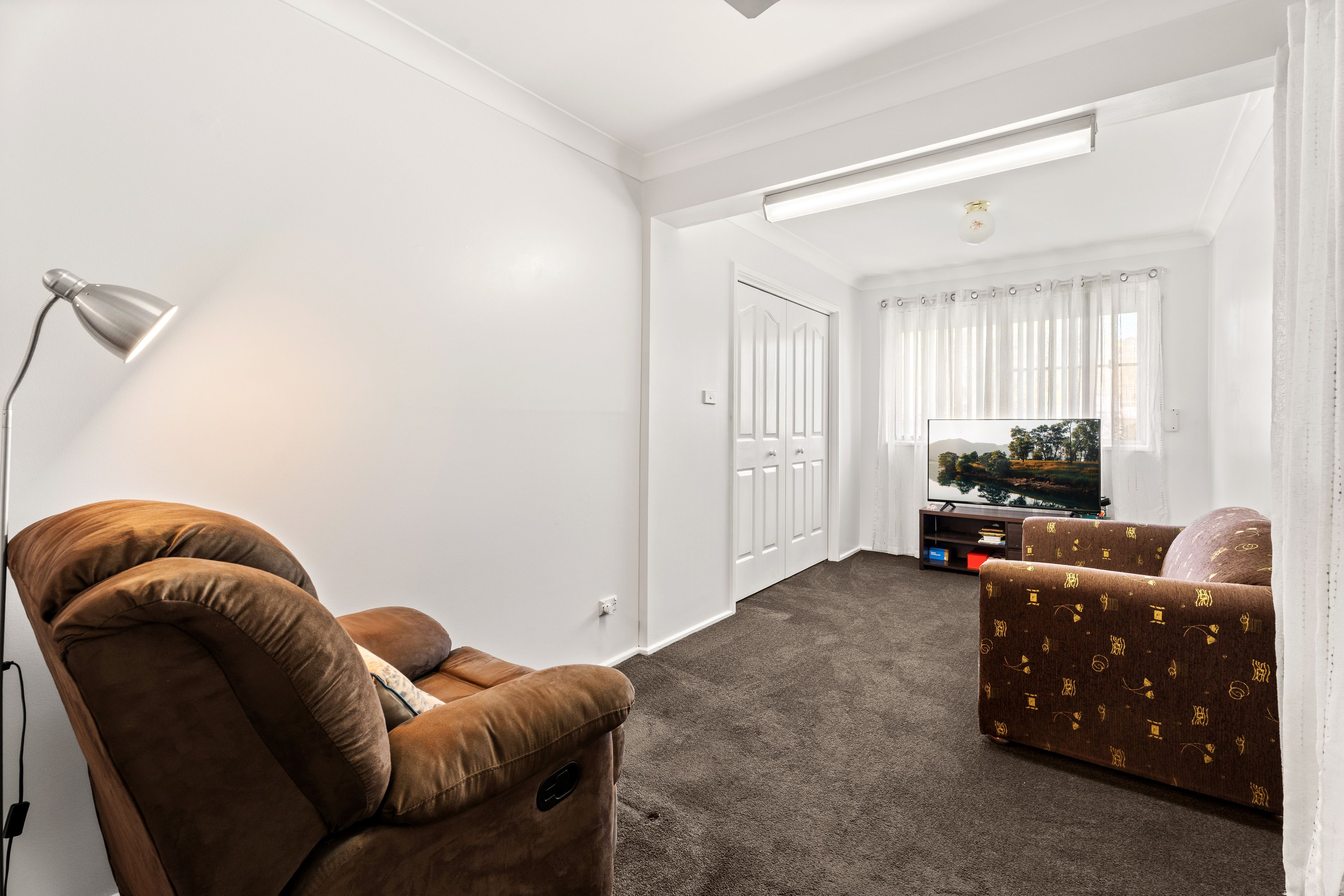 33 William Street — photo 15 of 25