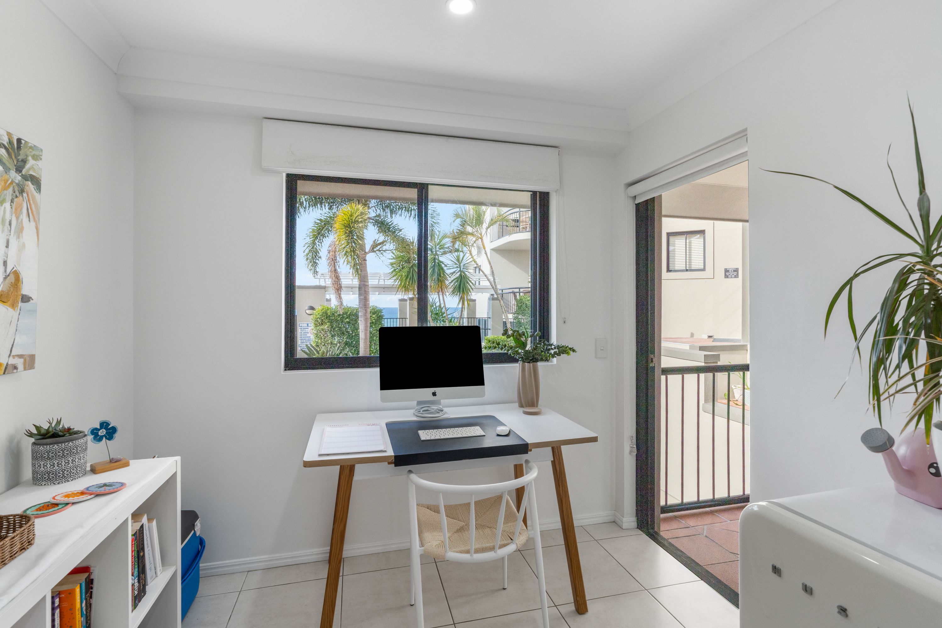 42/1 Great Hall Drive — photo 13 of 27
