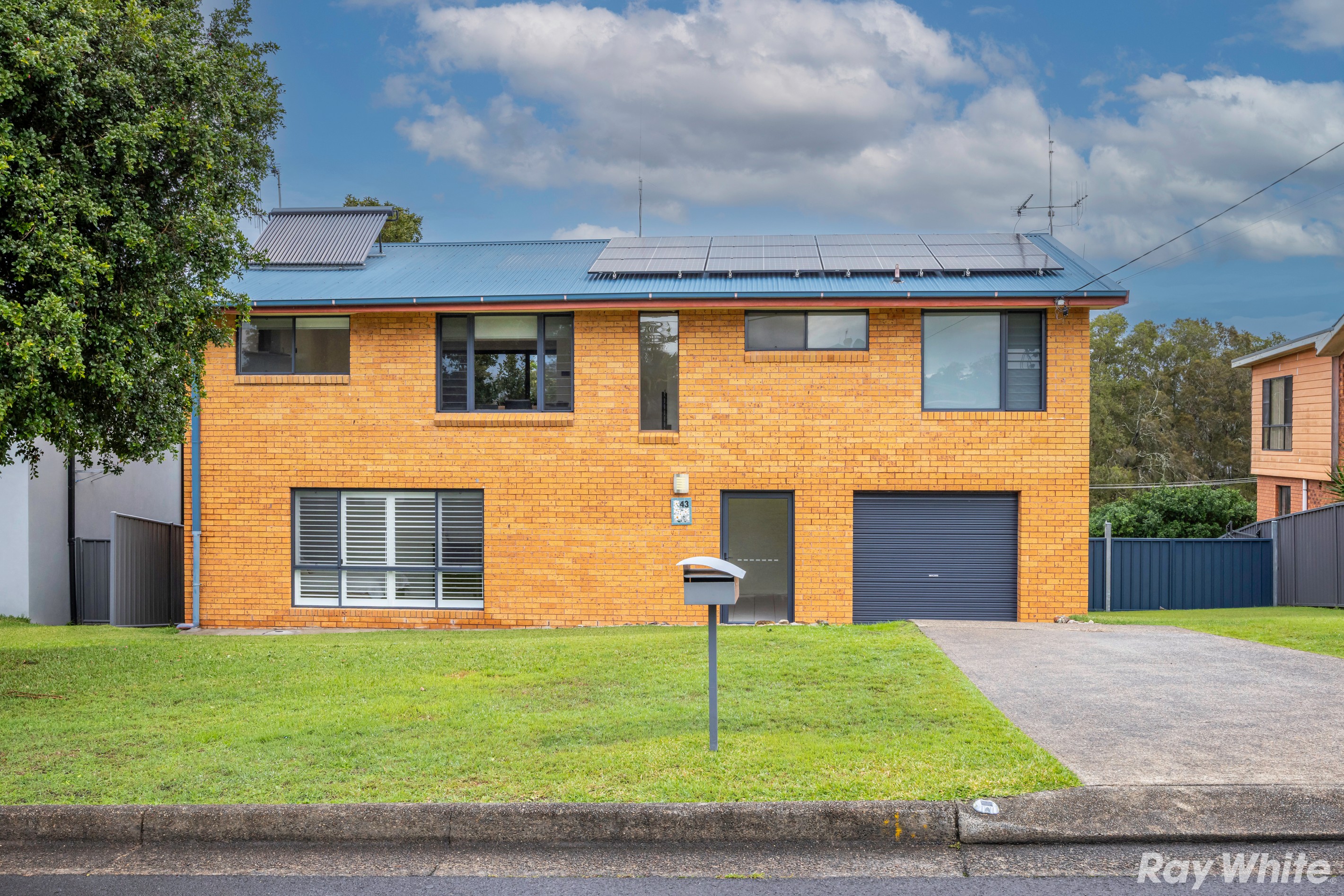 43 Hawaii Avenue, Forster, NSW 2428
