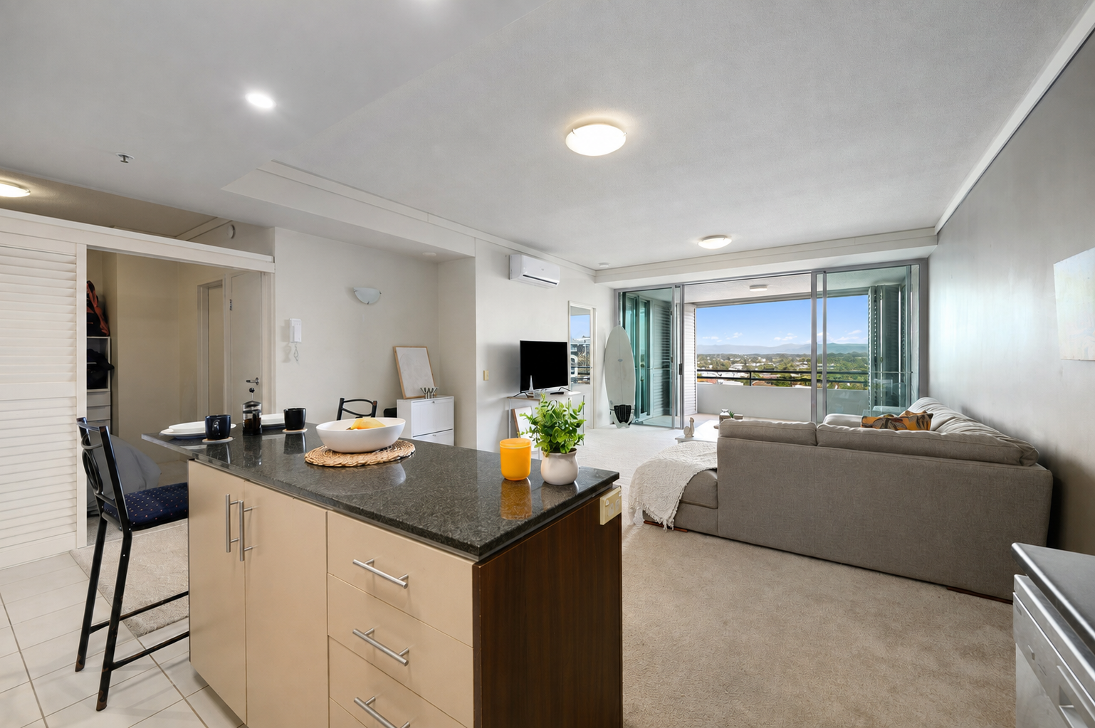 908/360 Marine Parade — photo 4 of 30