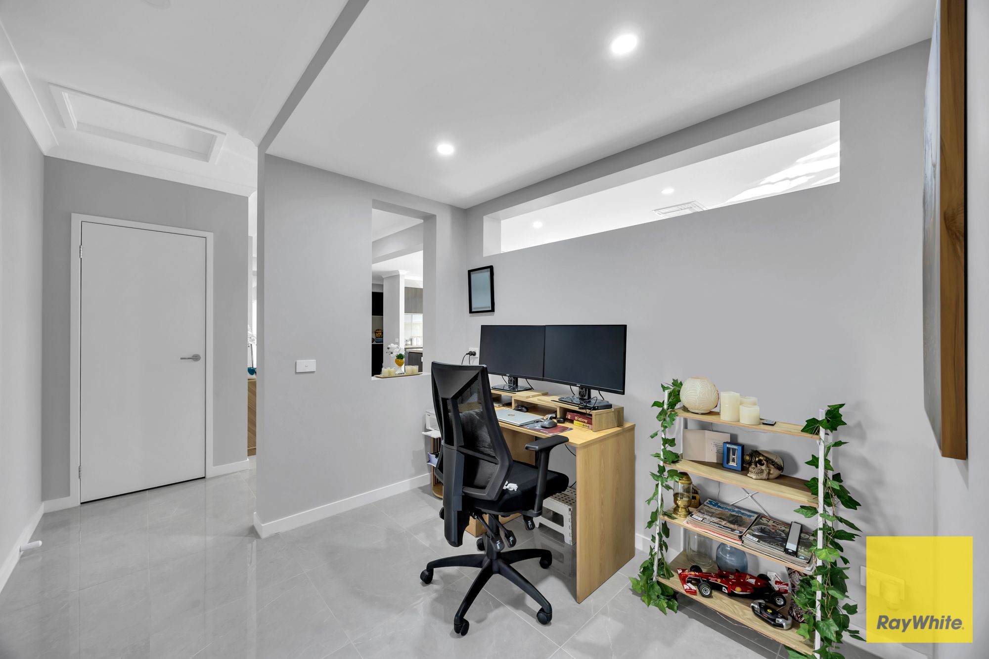 280 Spring Street — photo 17 of 24
