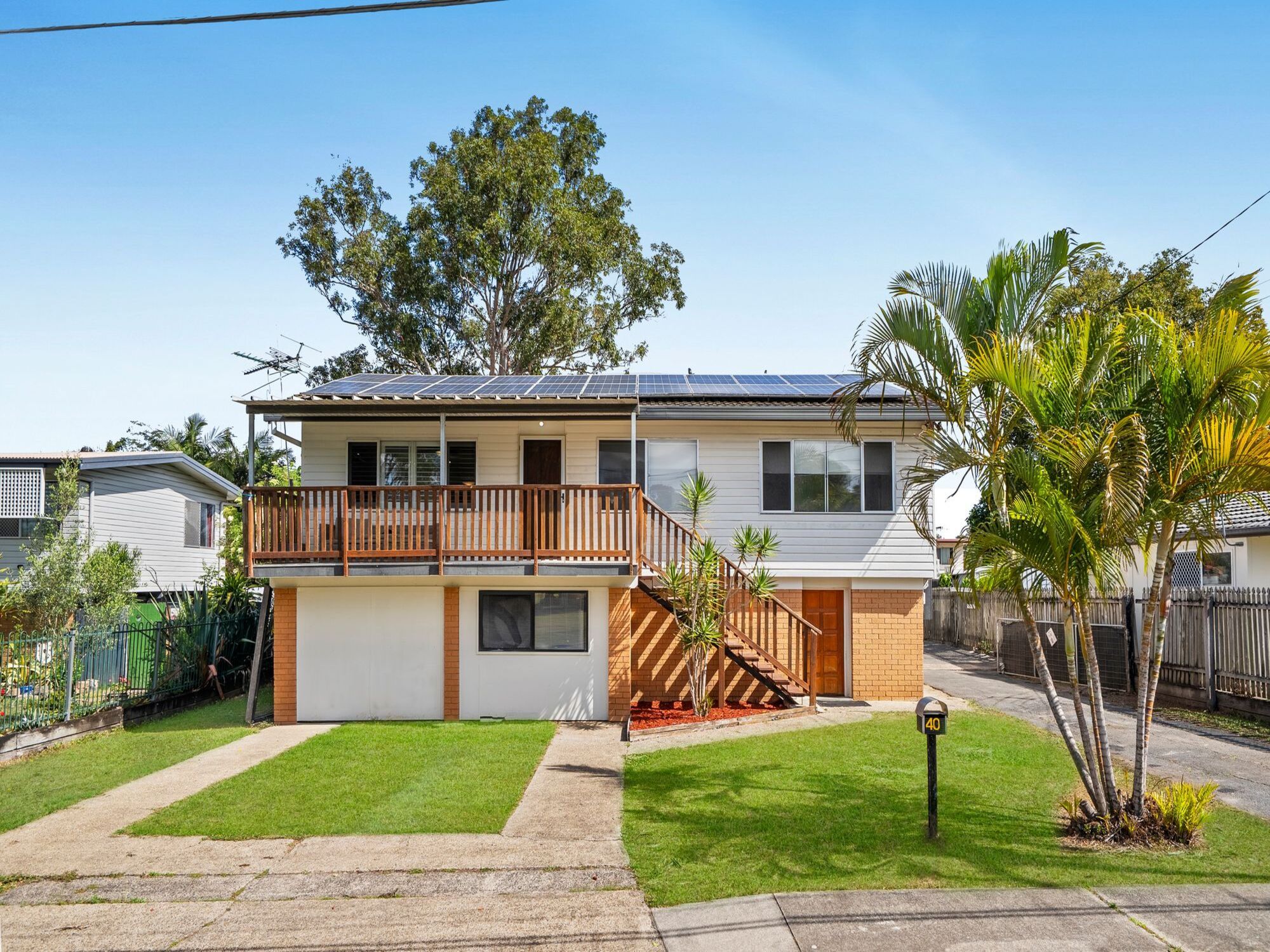 40 Casius Street — photo from Ray White Springwood QLD