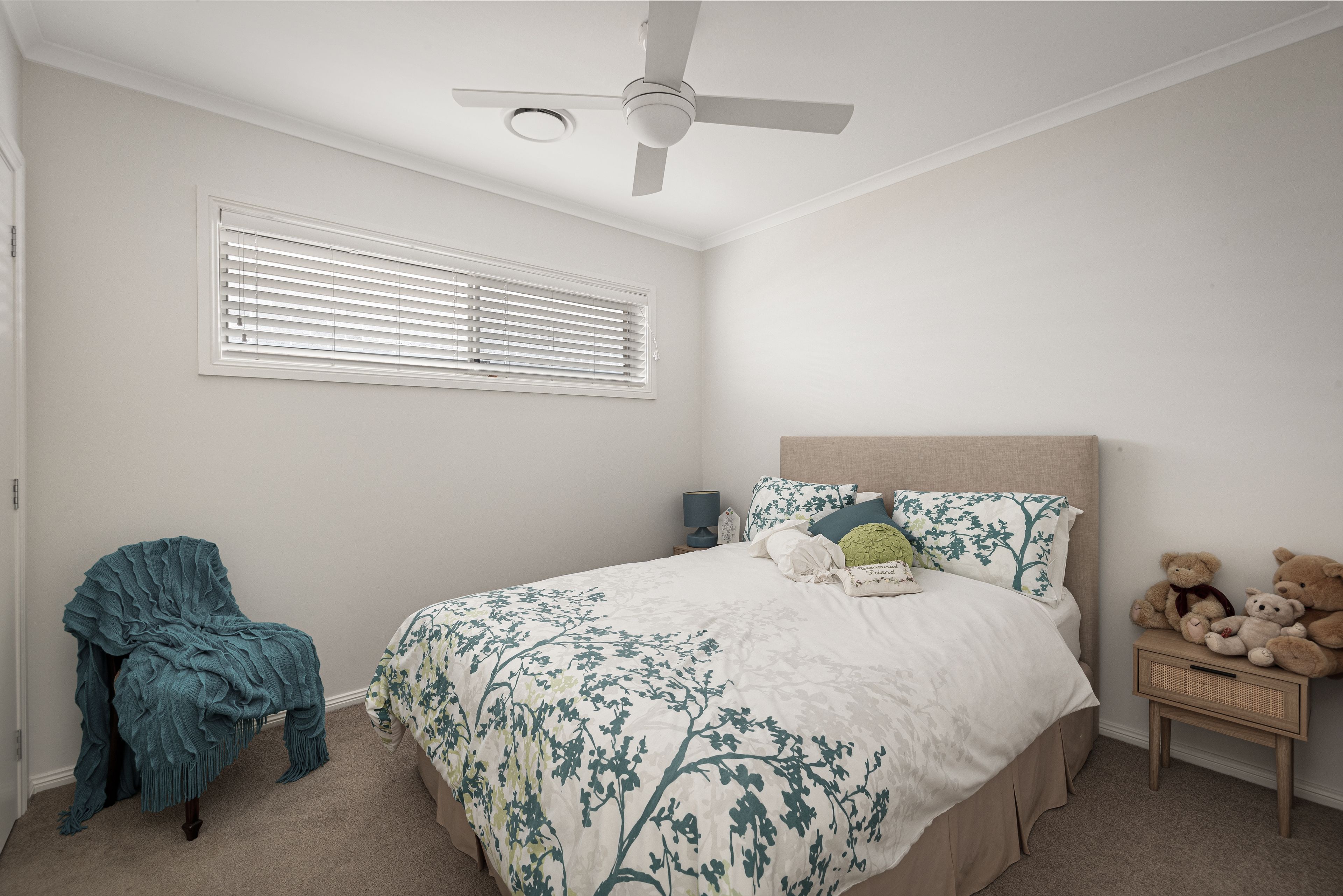 37 Bunyarra Parade (The Gables) — photo 12 of 22