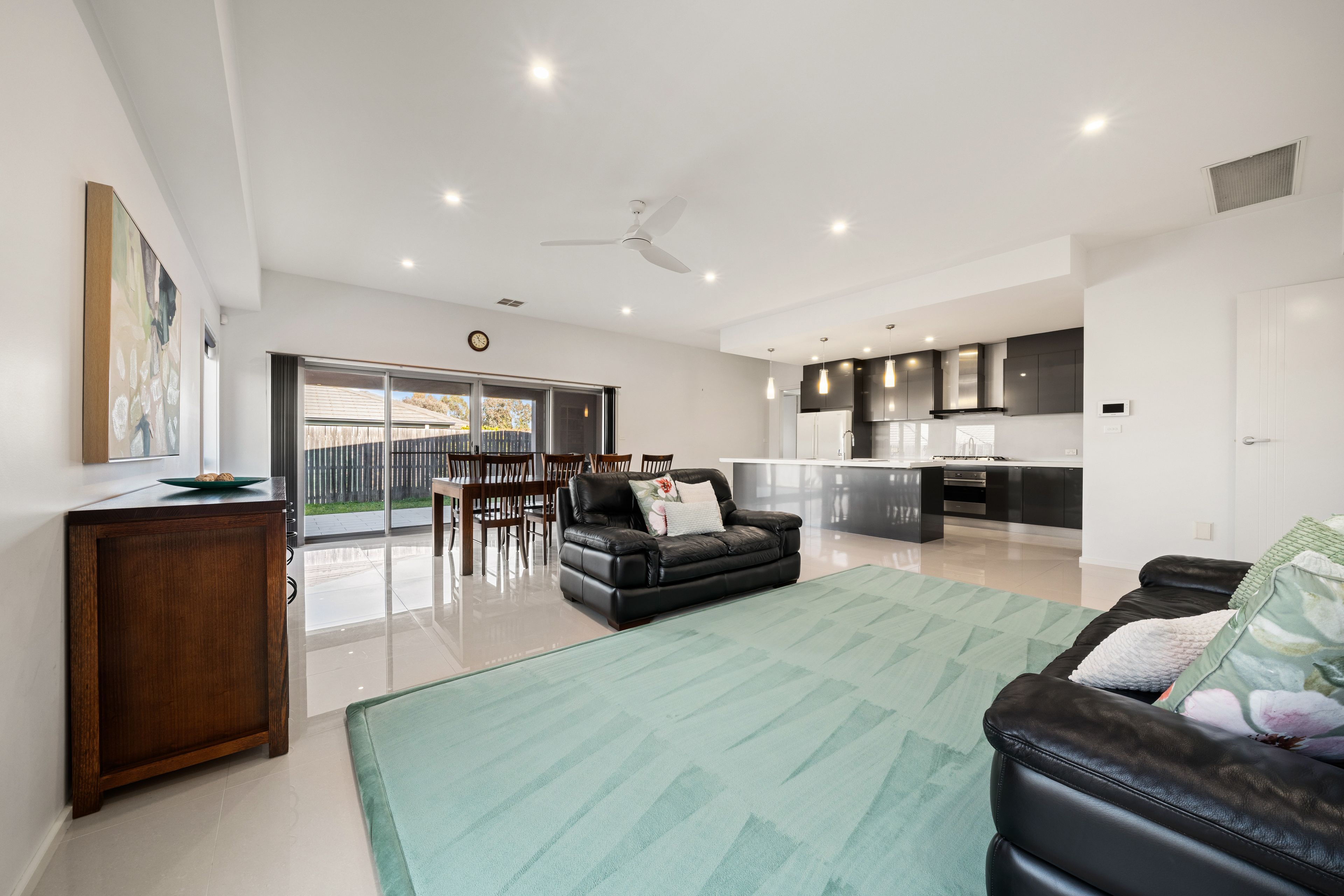 39 Casilda Street — photo 12 of 25