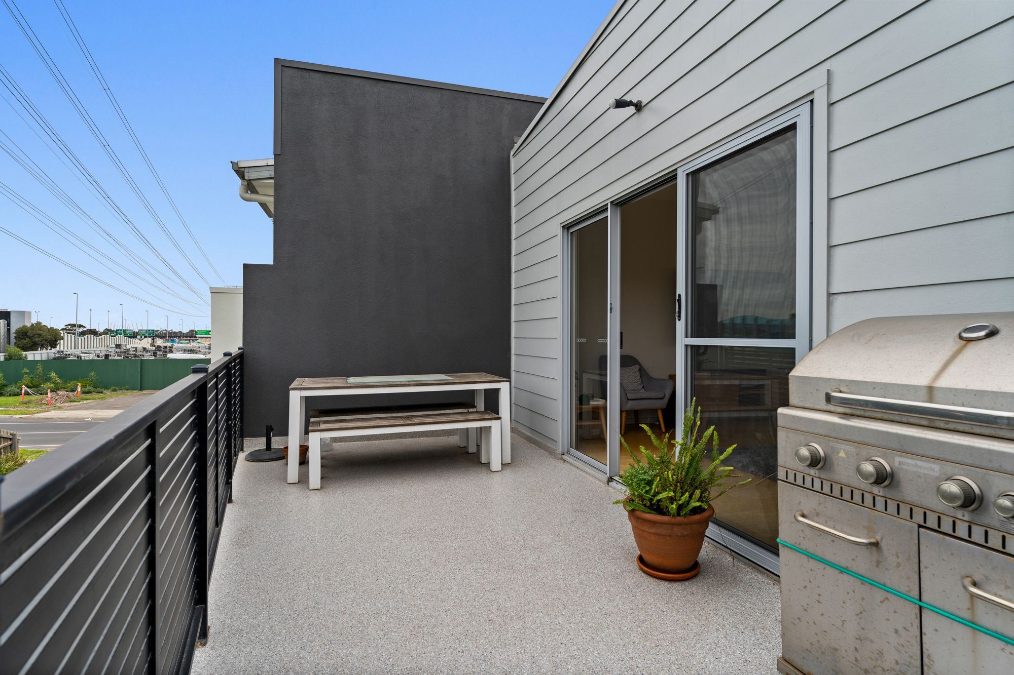 2/2A Lynch Road — photo 14 of 14