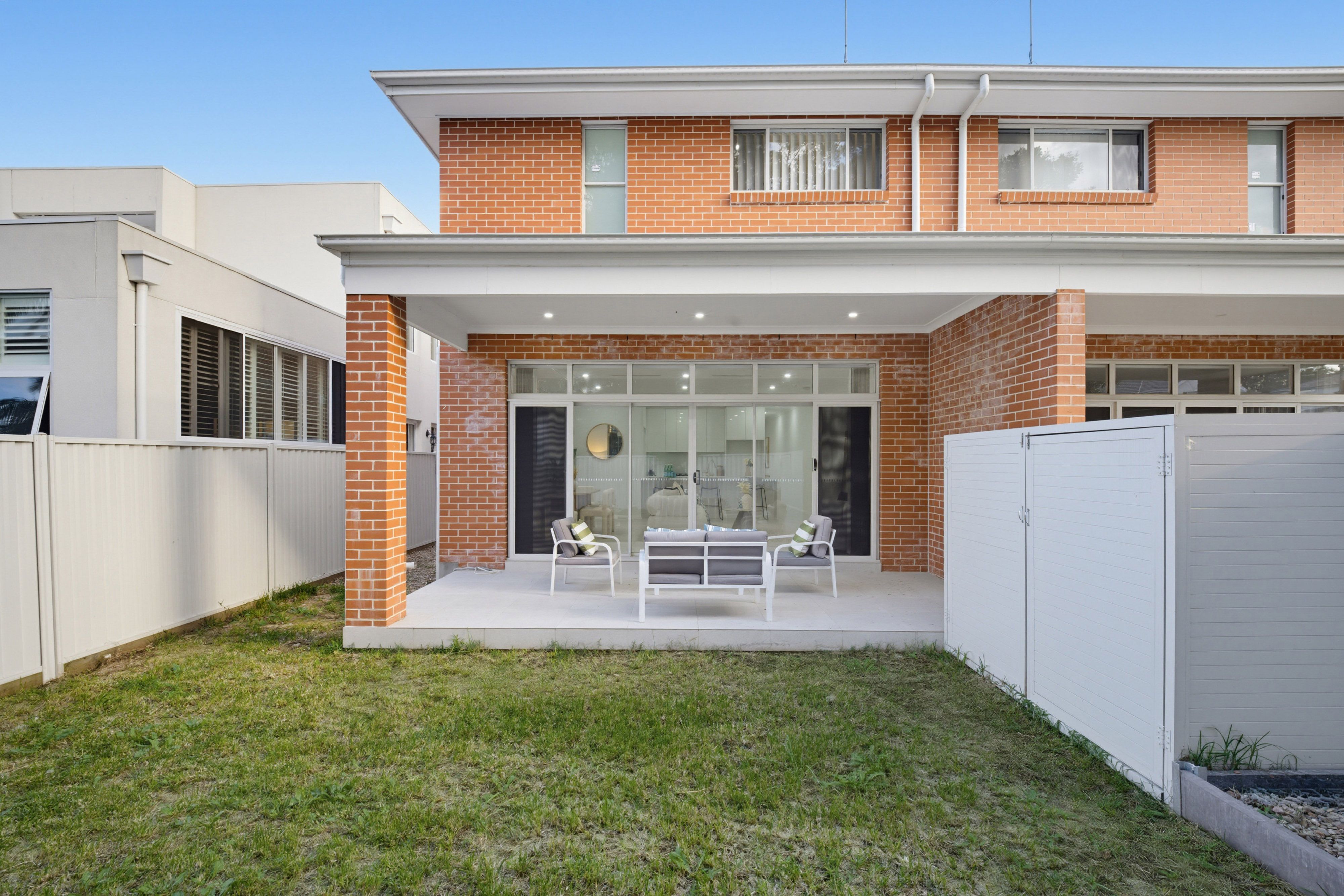 63 Cambridge Avenue — photo 8 of 10