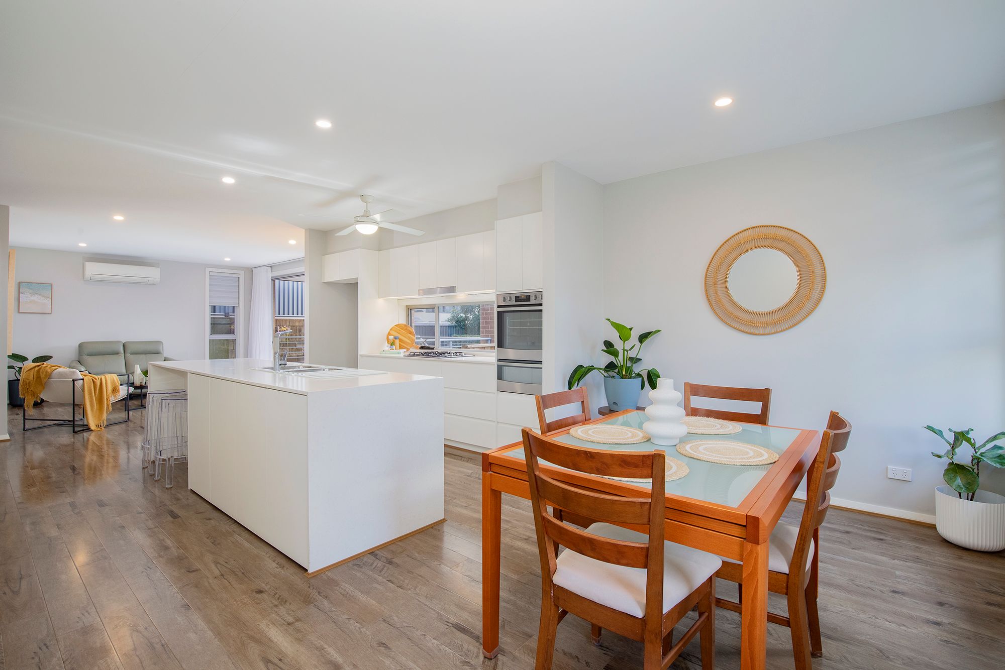 8/37-39 Tallawalla Road, Valentine, NSW 2280