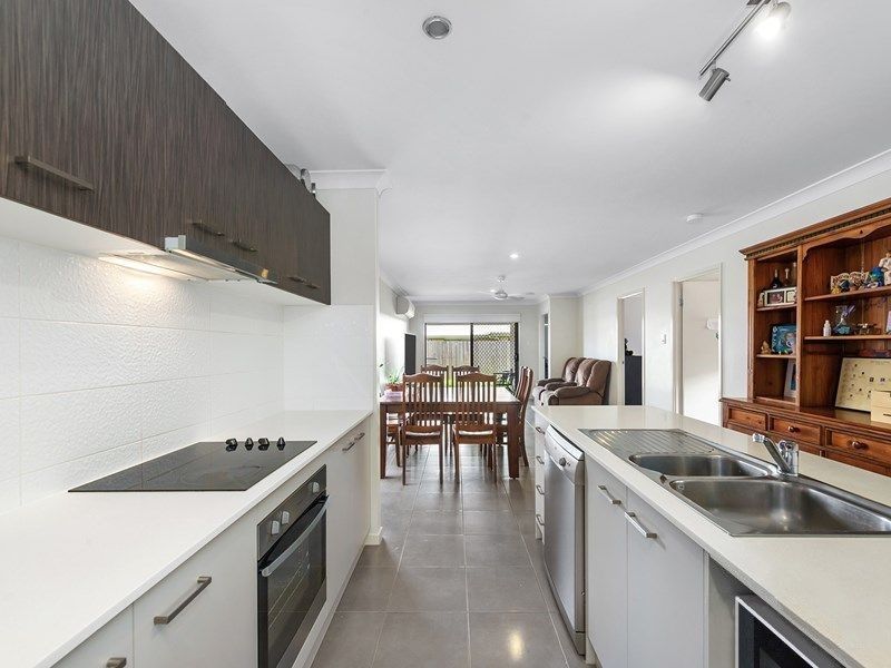 99 Campbell Drive, Mango Hill, QLD 4509