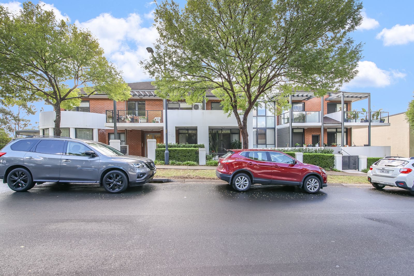 105/2-4 Parc Guell Drive, Campbelltown, NSW 2560