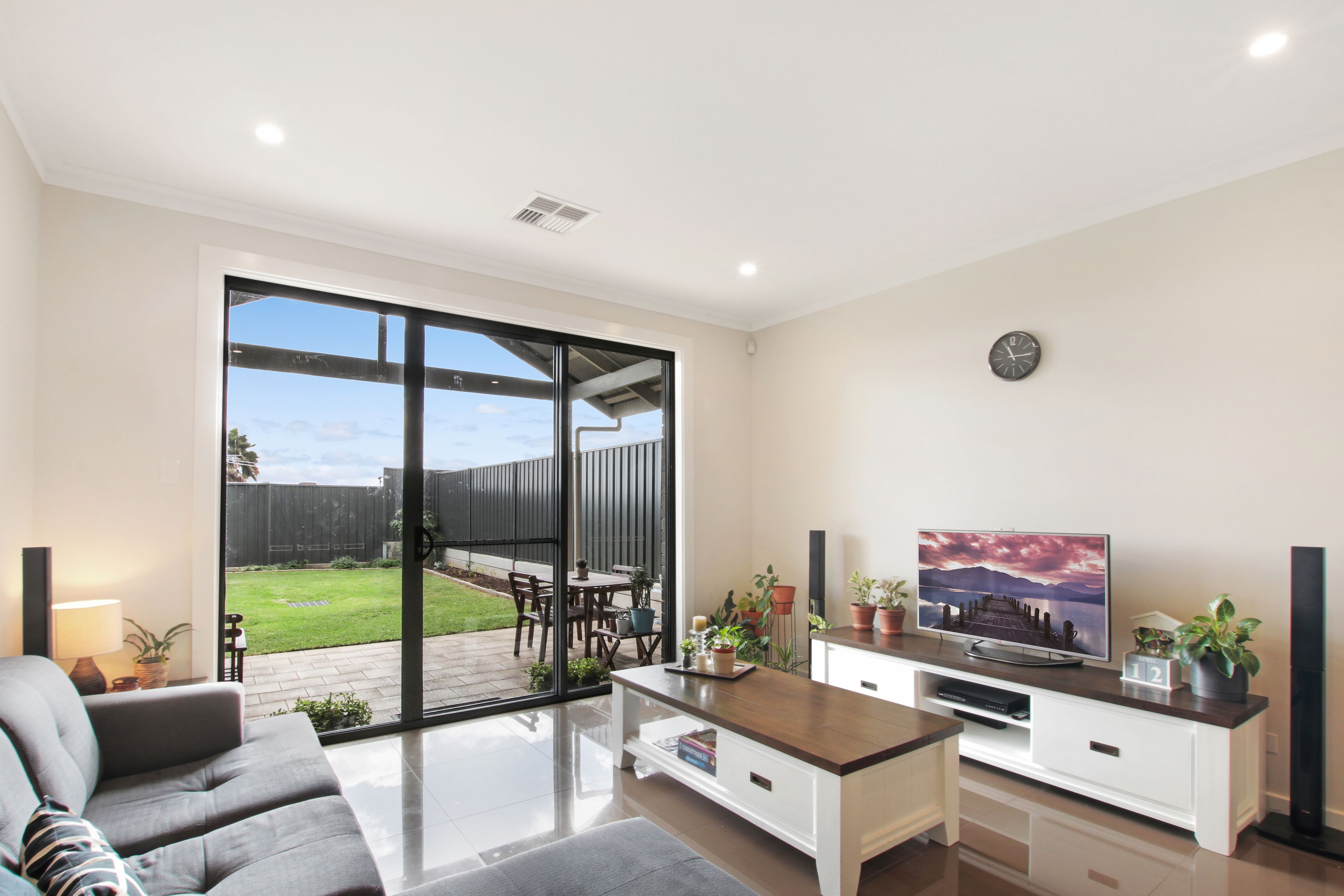 48 Darlington Street — photo 15 of 18