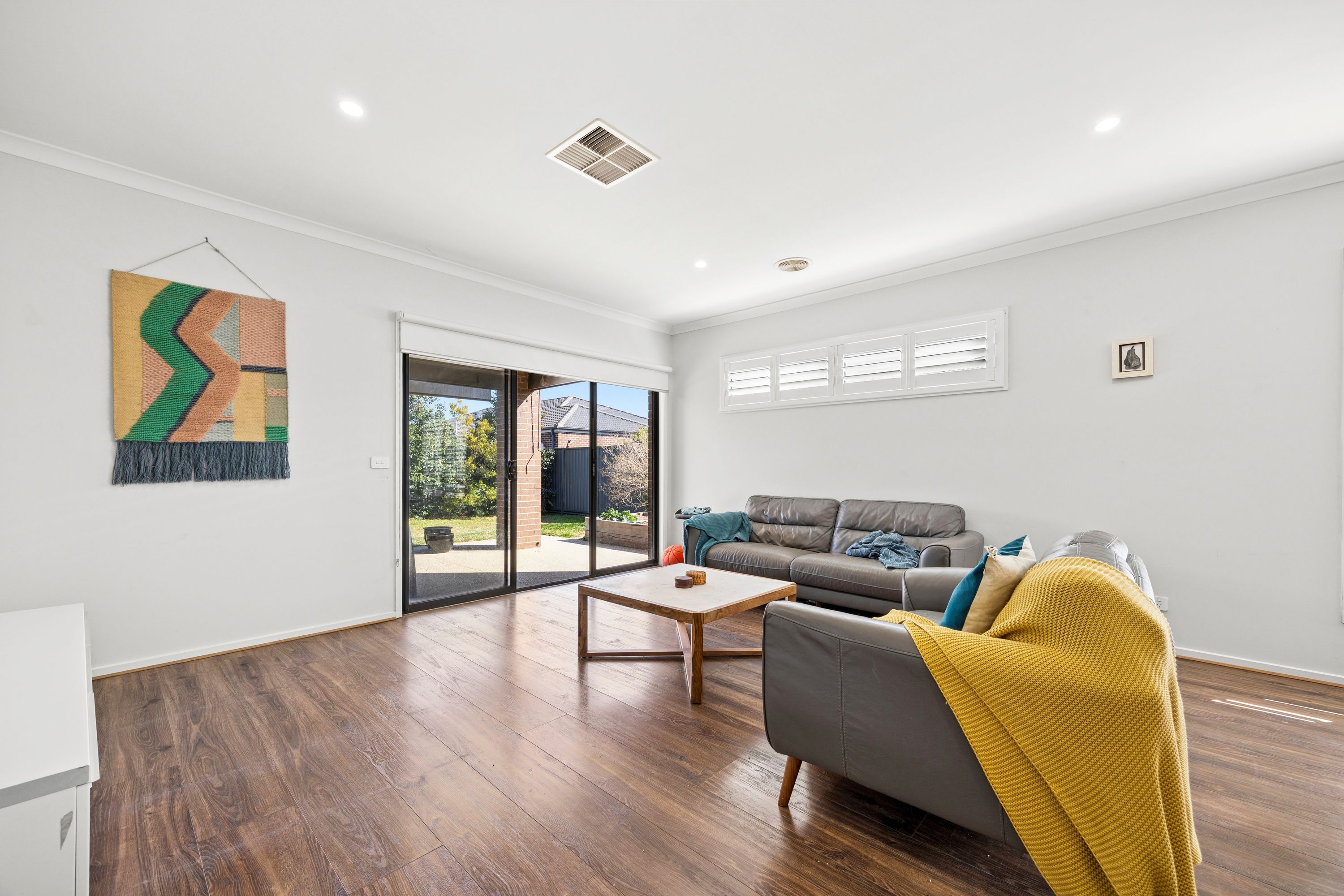 16 Wathaurong Drive — photo 3 of 12
