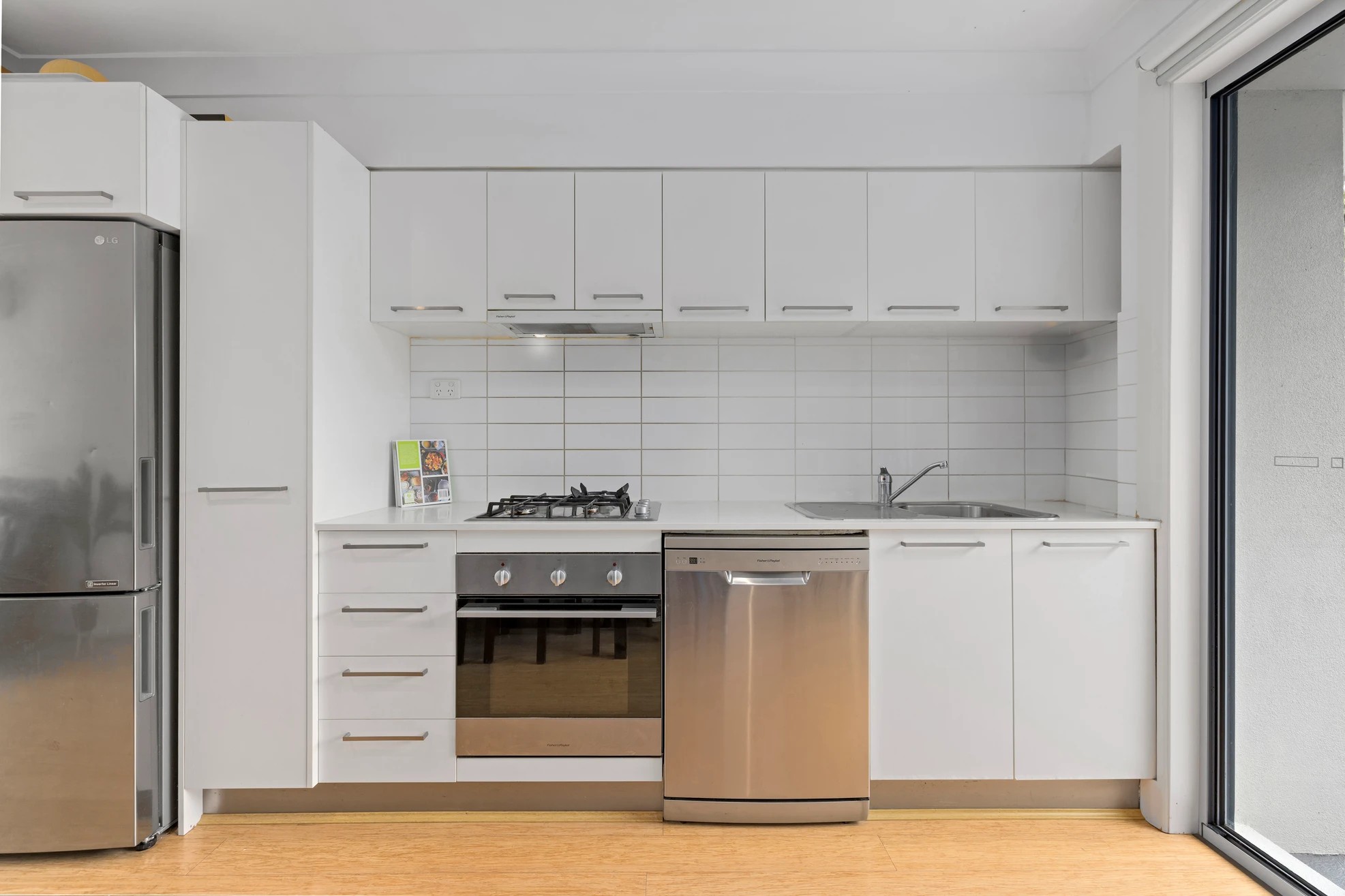 4/11 Embankment Grove, Chelsea, VIC 3196