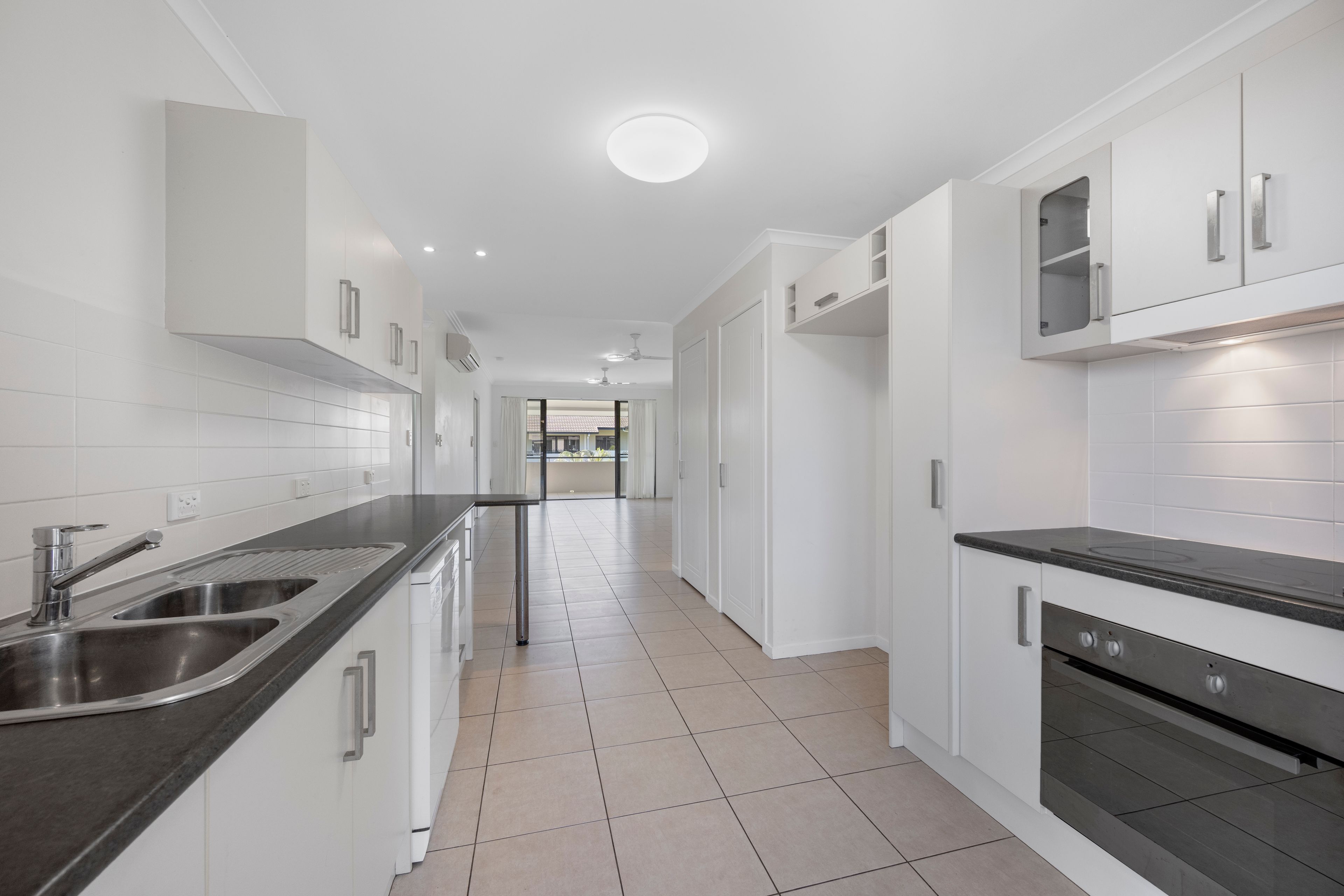 39/6-12 Henry Street — photo 7 of 22
