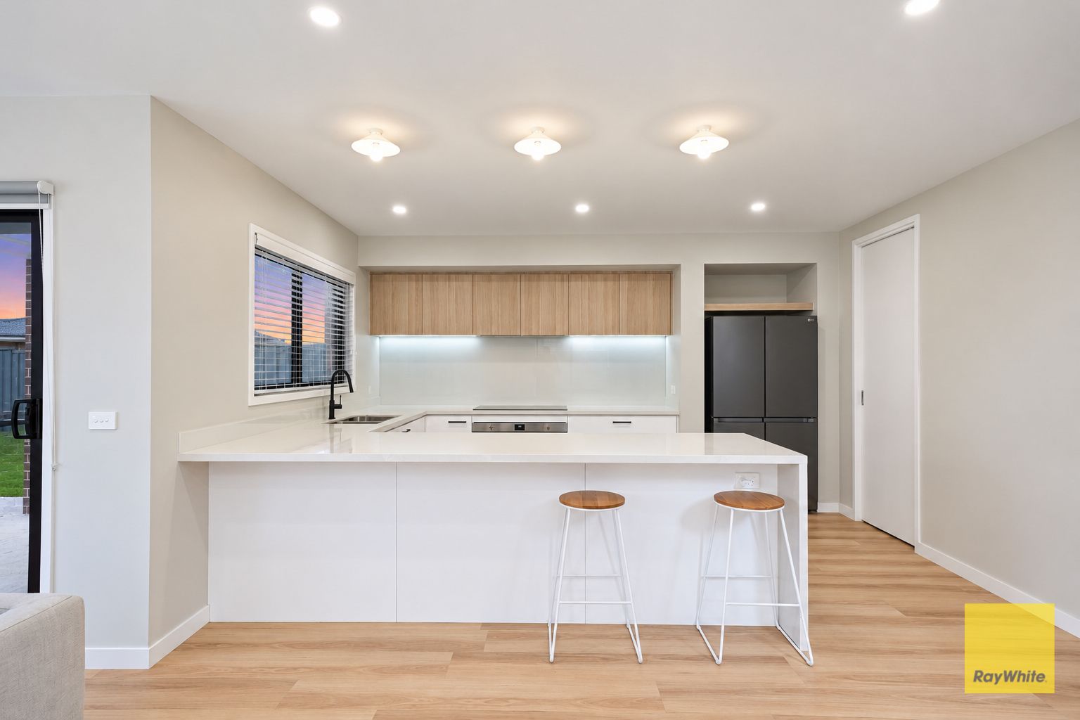 14 Balbi Road — photo 7 of 18