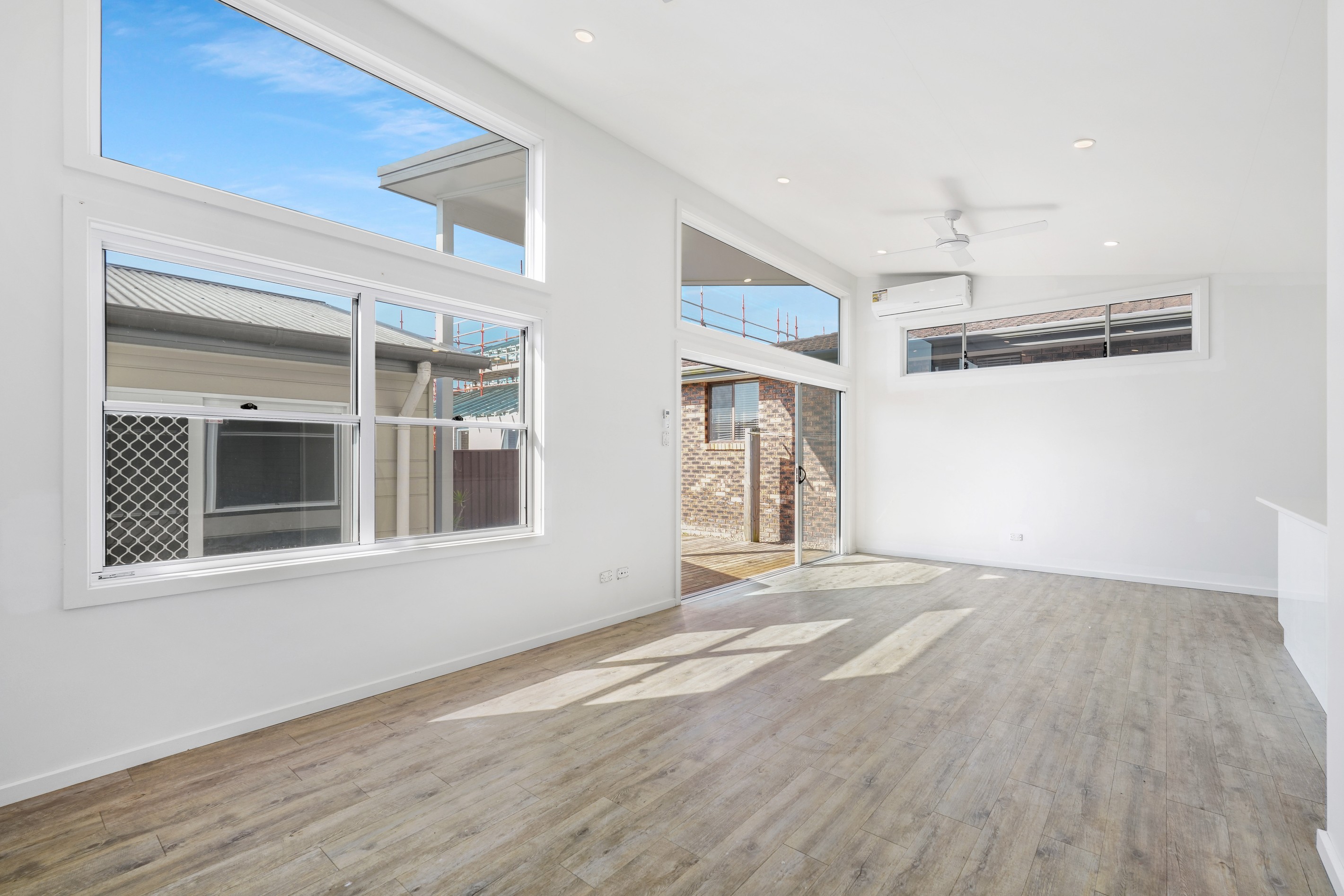 a/15 Germaine Avenue, Bateau Bay, NSW 2261