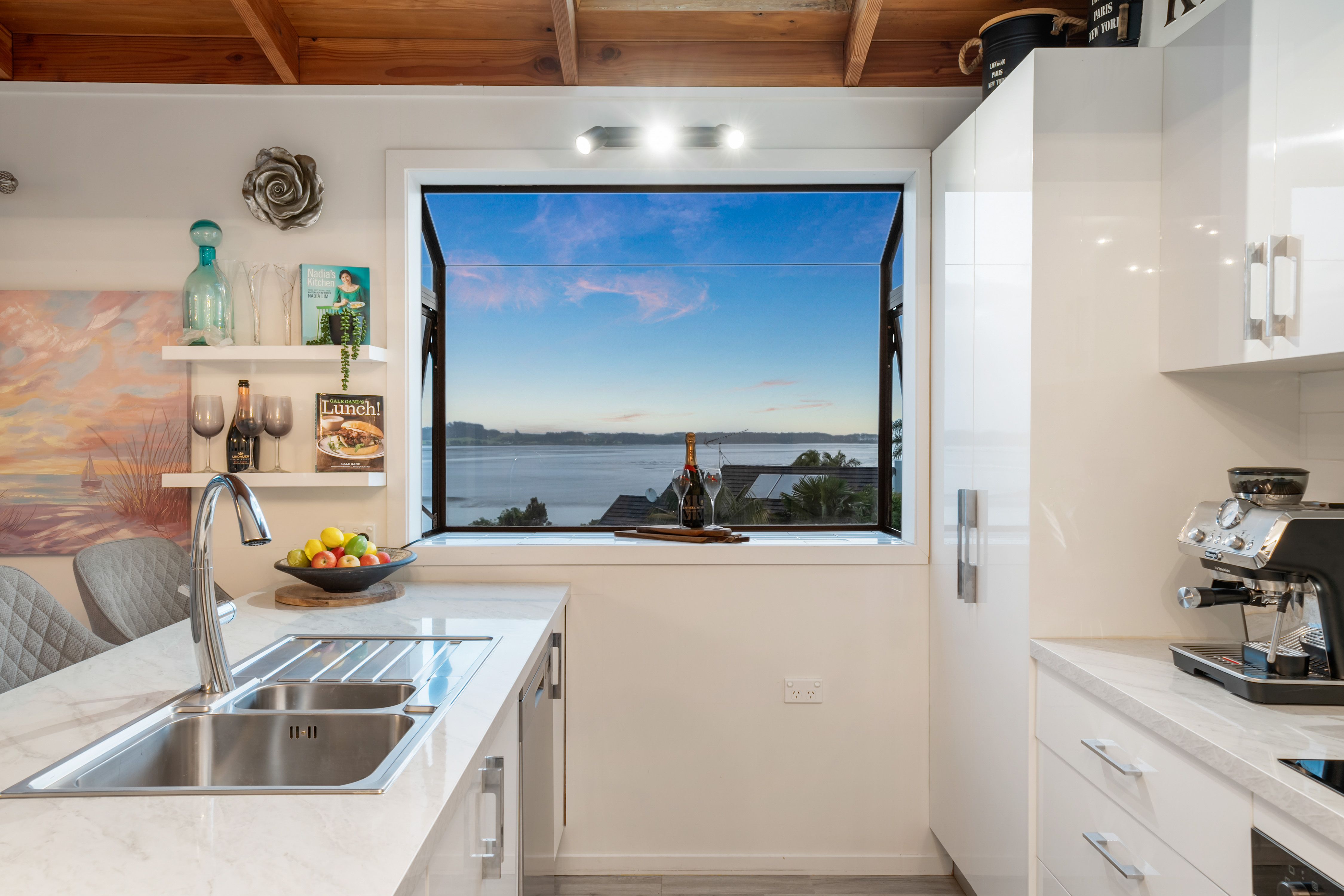 2 Rajan Place, Hillsborough, Auckland City