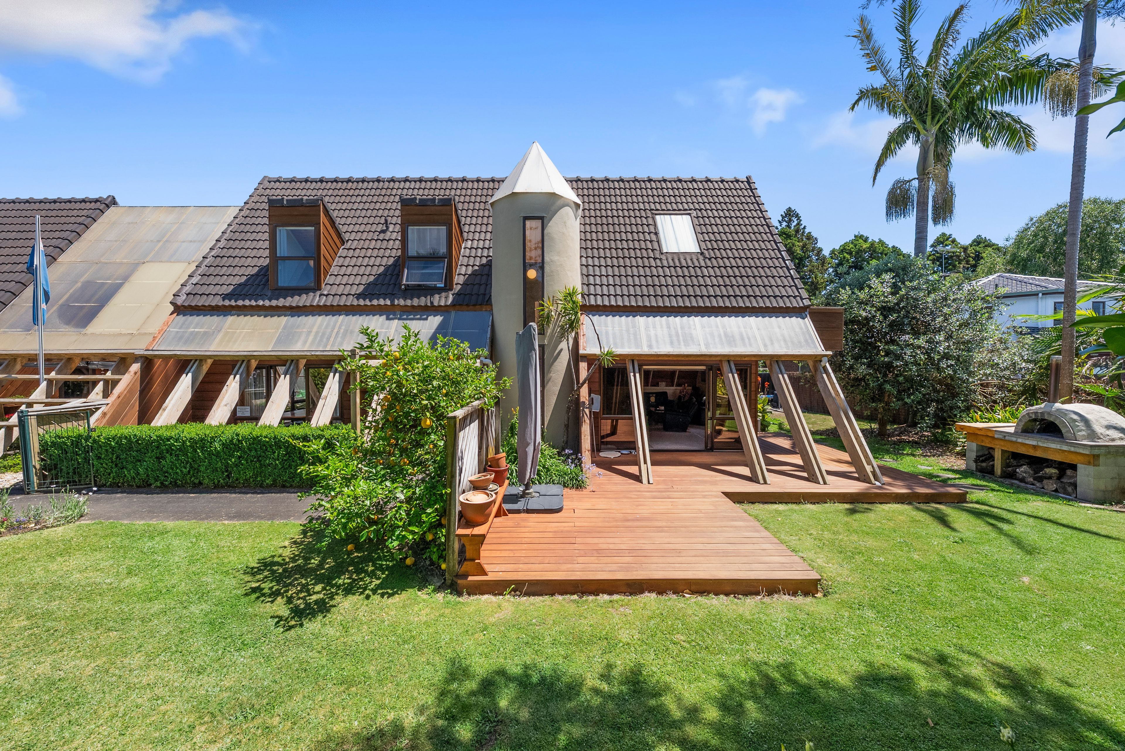 7 Gulliver Place, Conifer Grove, Manukau City