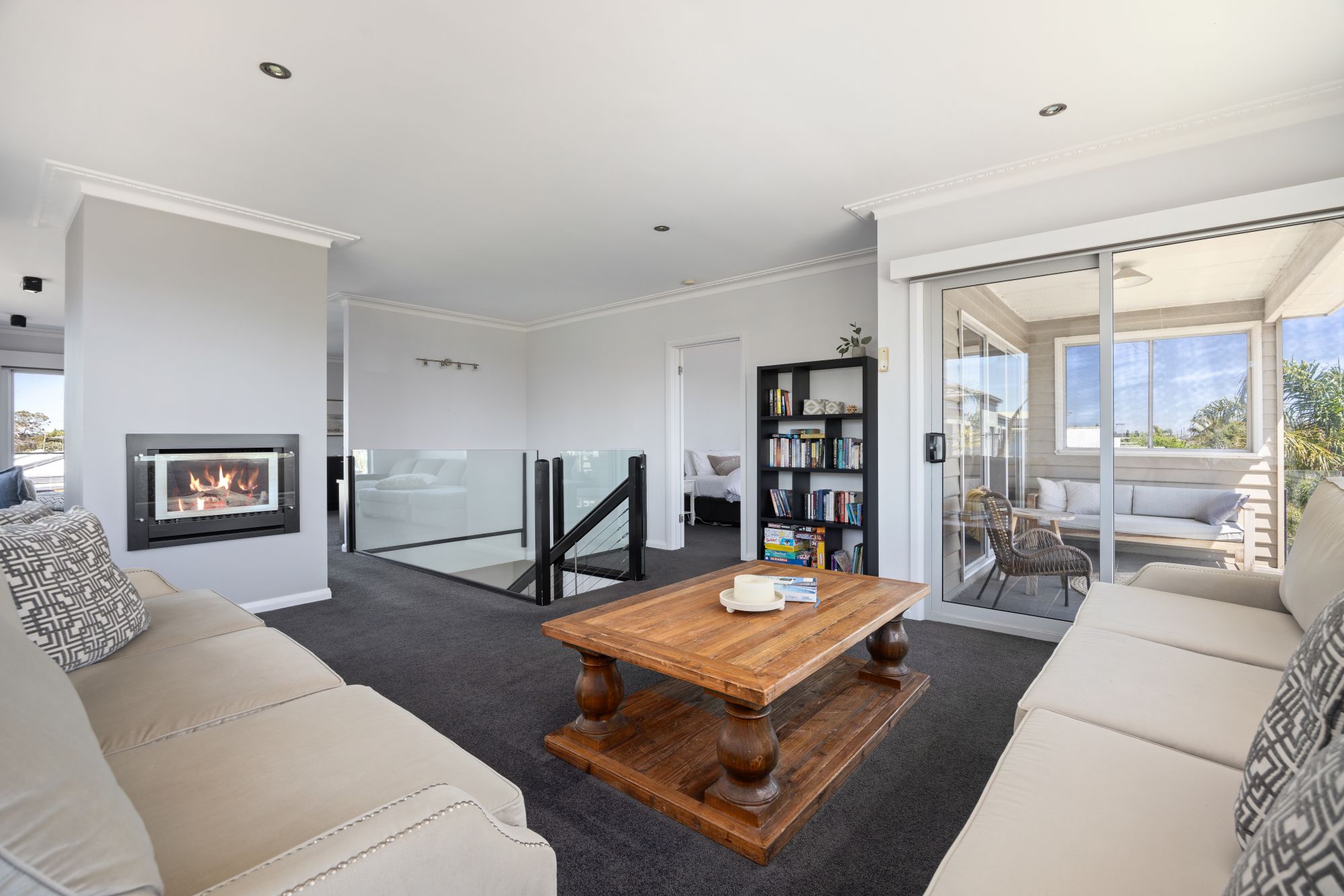 1847 Point Nepean Road — photo 7 of 30