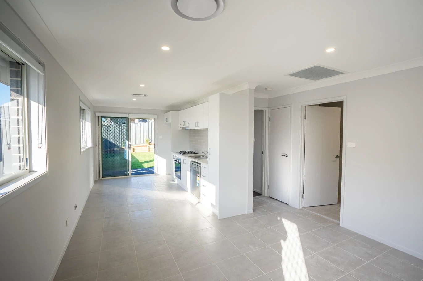 2/24 Bangalay Circuit, Heddon Greta, NSW 2321