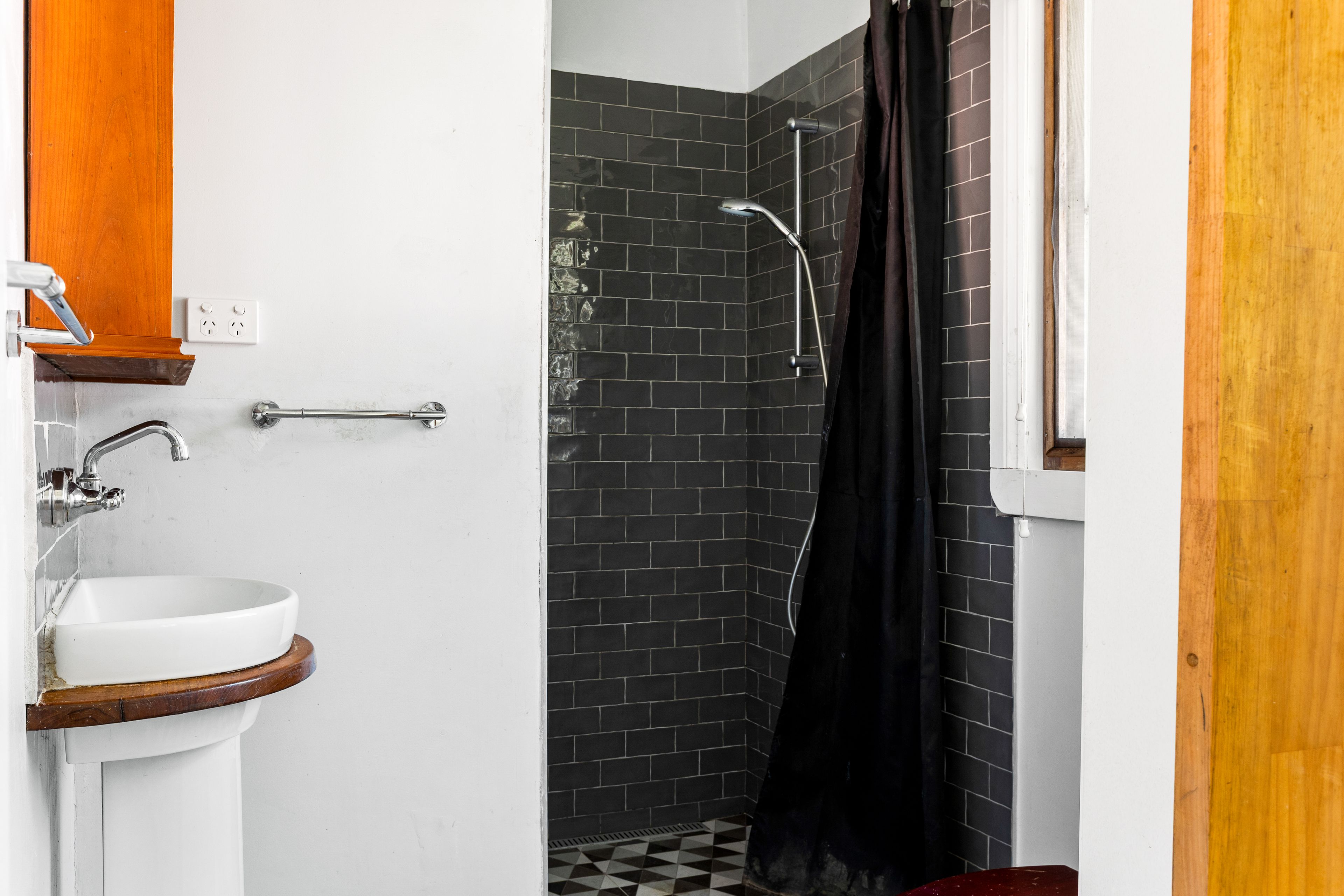 32 Shipley Road — photo 10 of 14