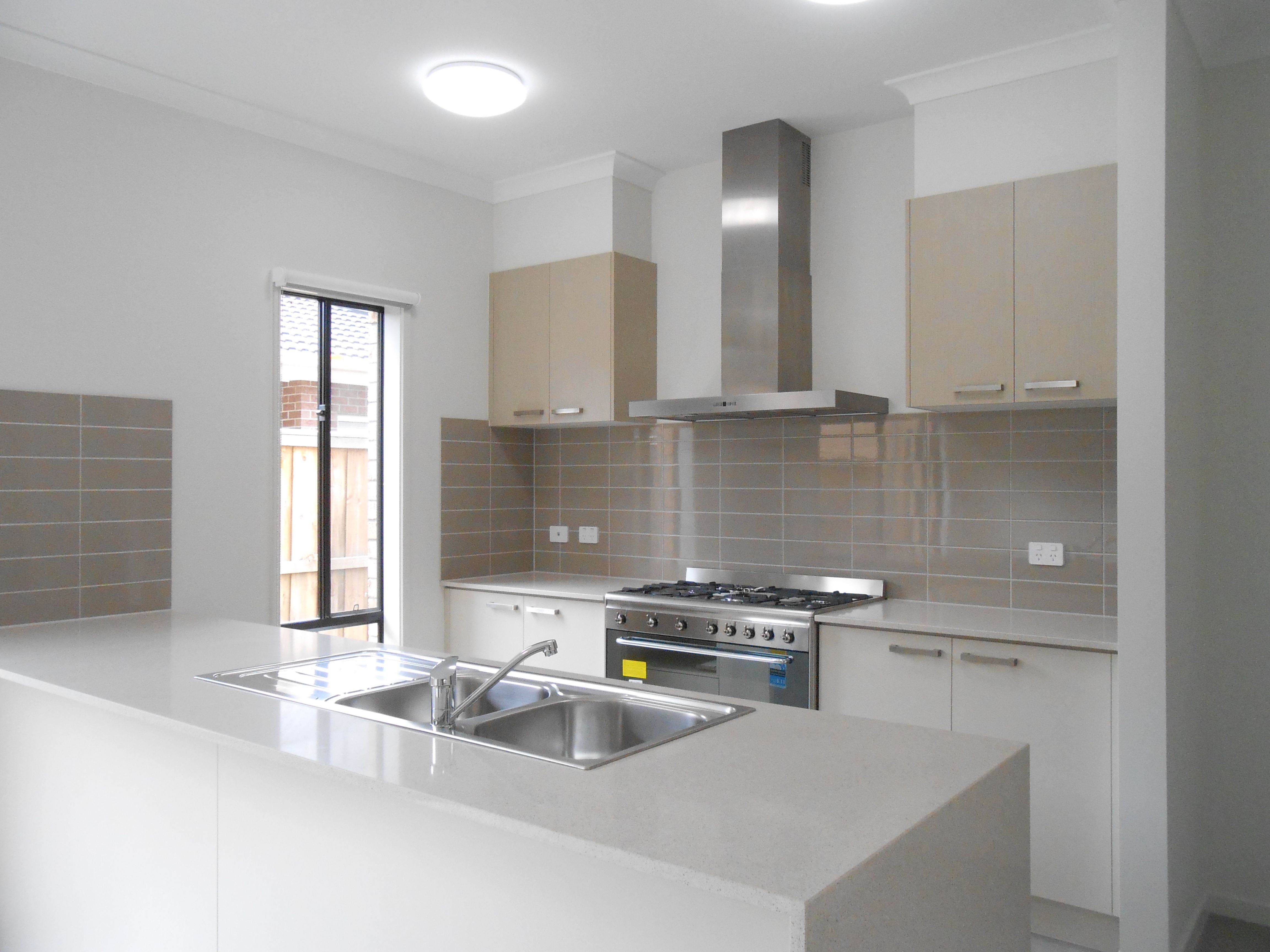 11 Juneberry Drive, Keysborough, VIC 3173