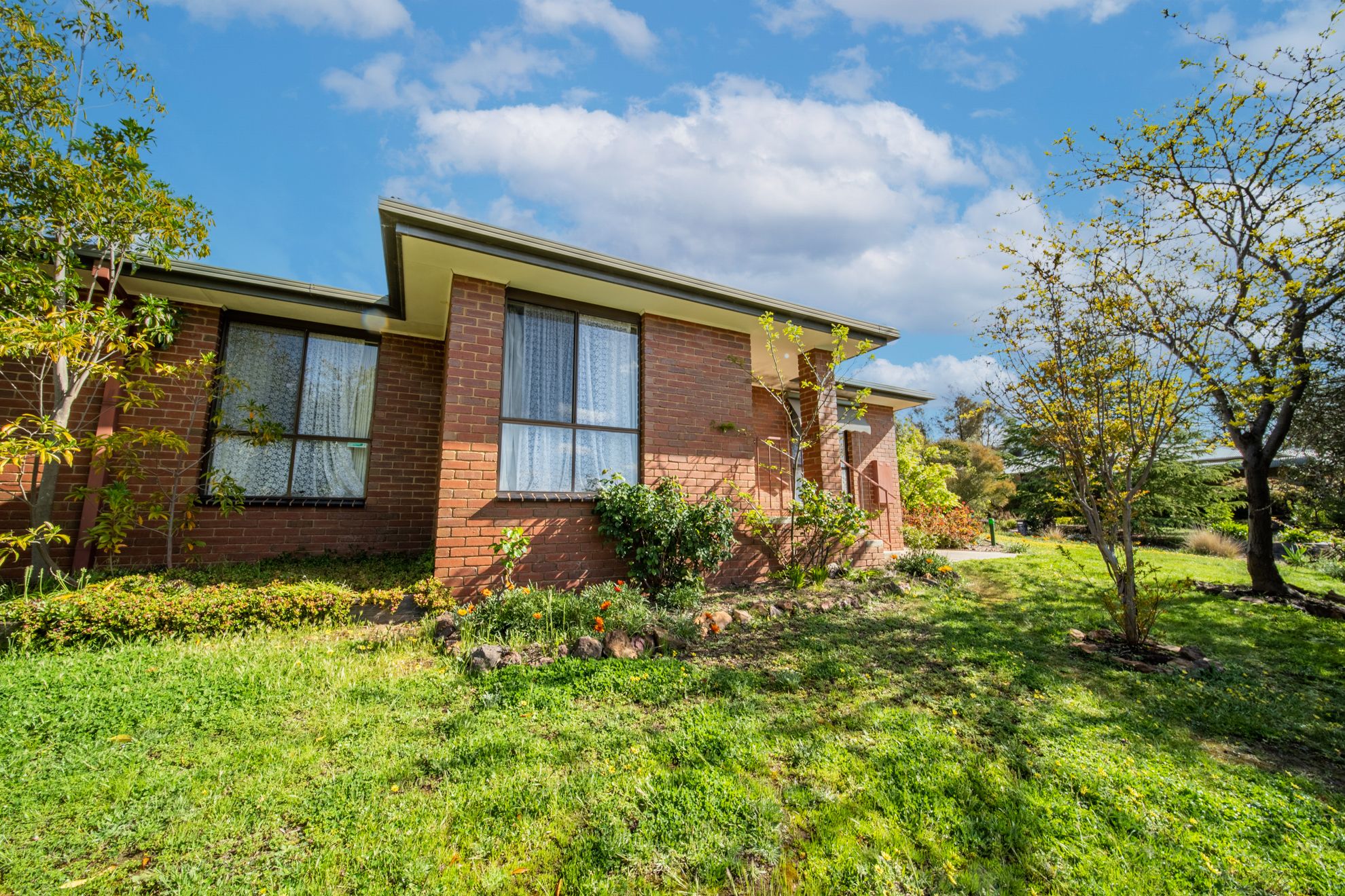 1/1 Jude Court, Spring Gully, VIC 3550