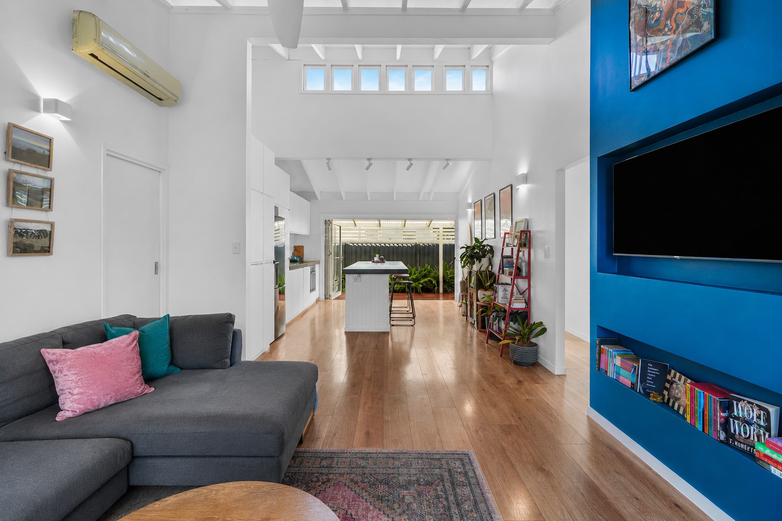 1/5 Rope Court, Mermaid Waters, QLD 4218