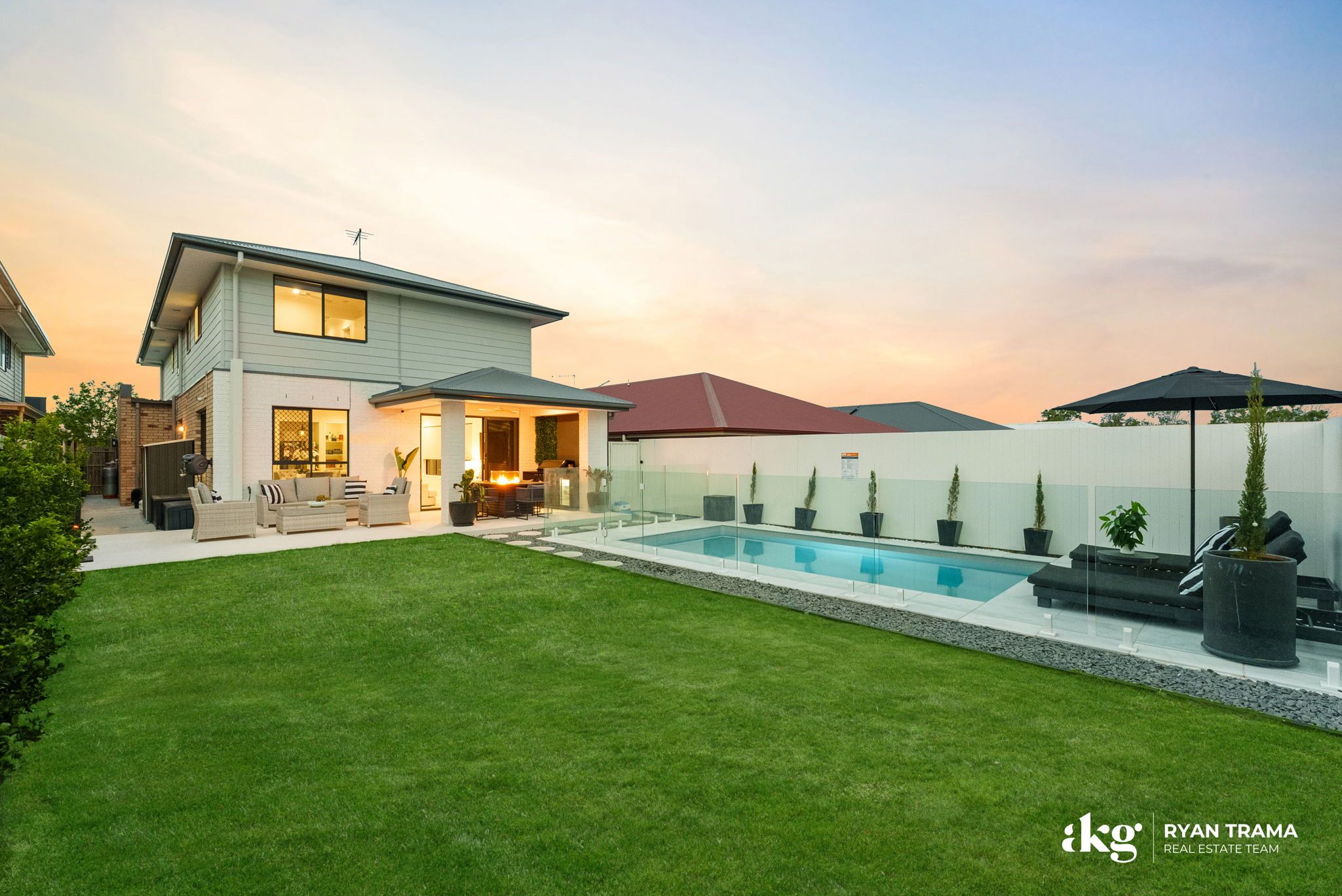 33 Mercy Circuit, Park Ridge QLD 4125