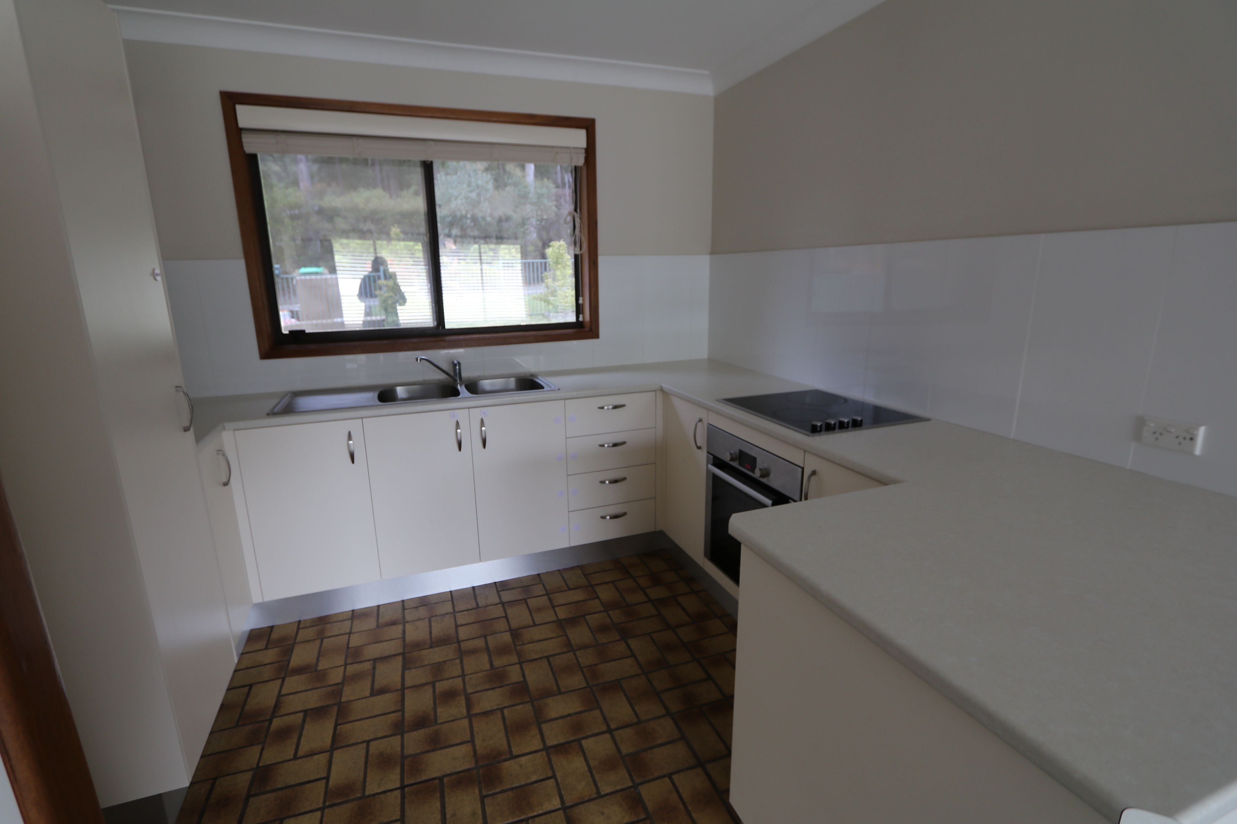 121 Maidens Brush Road, Wyoming, NSW 2250