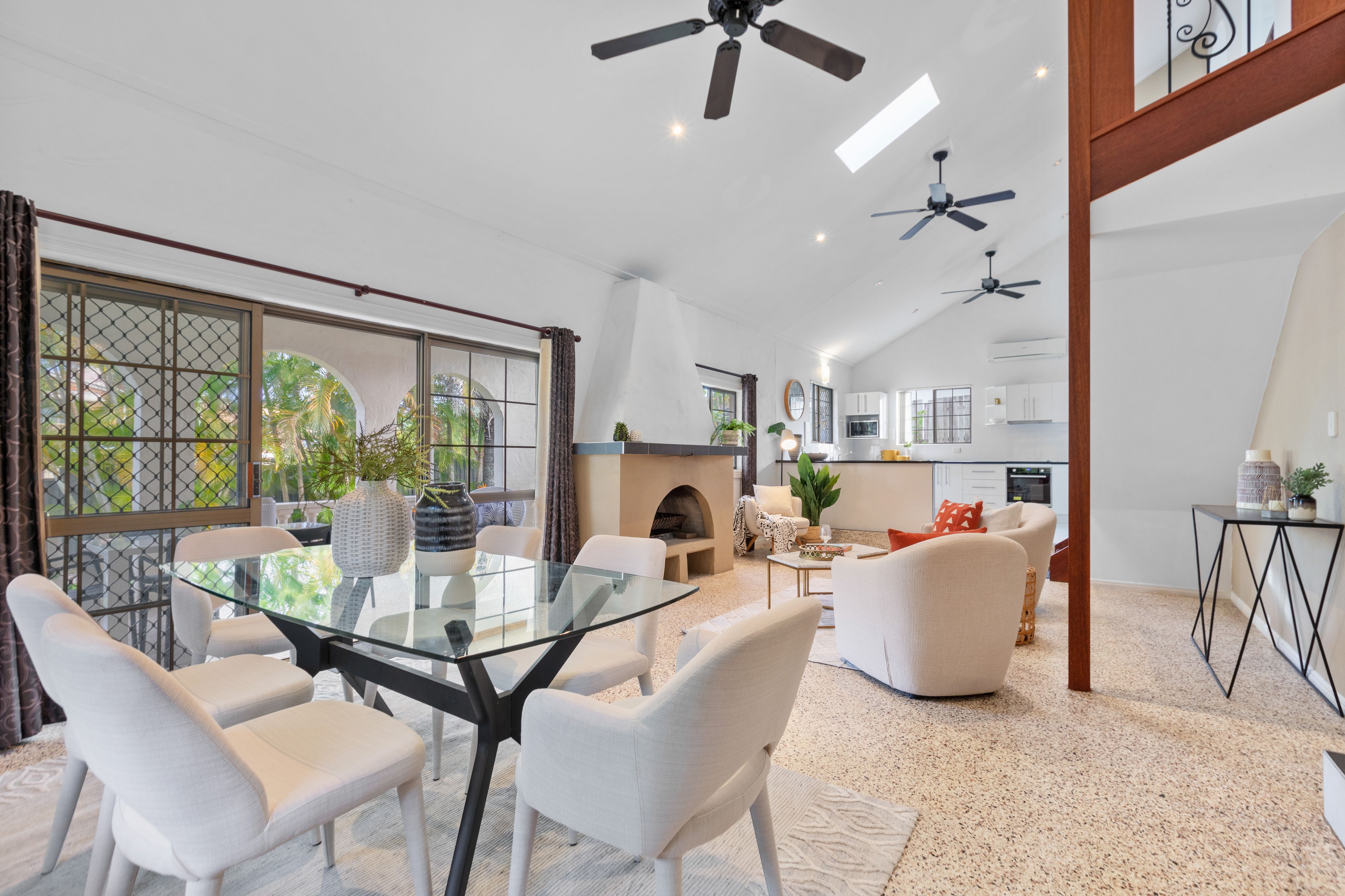 104 Goonawarra Drive, Mooloolaba QLD 4557