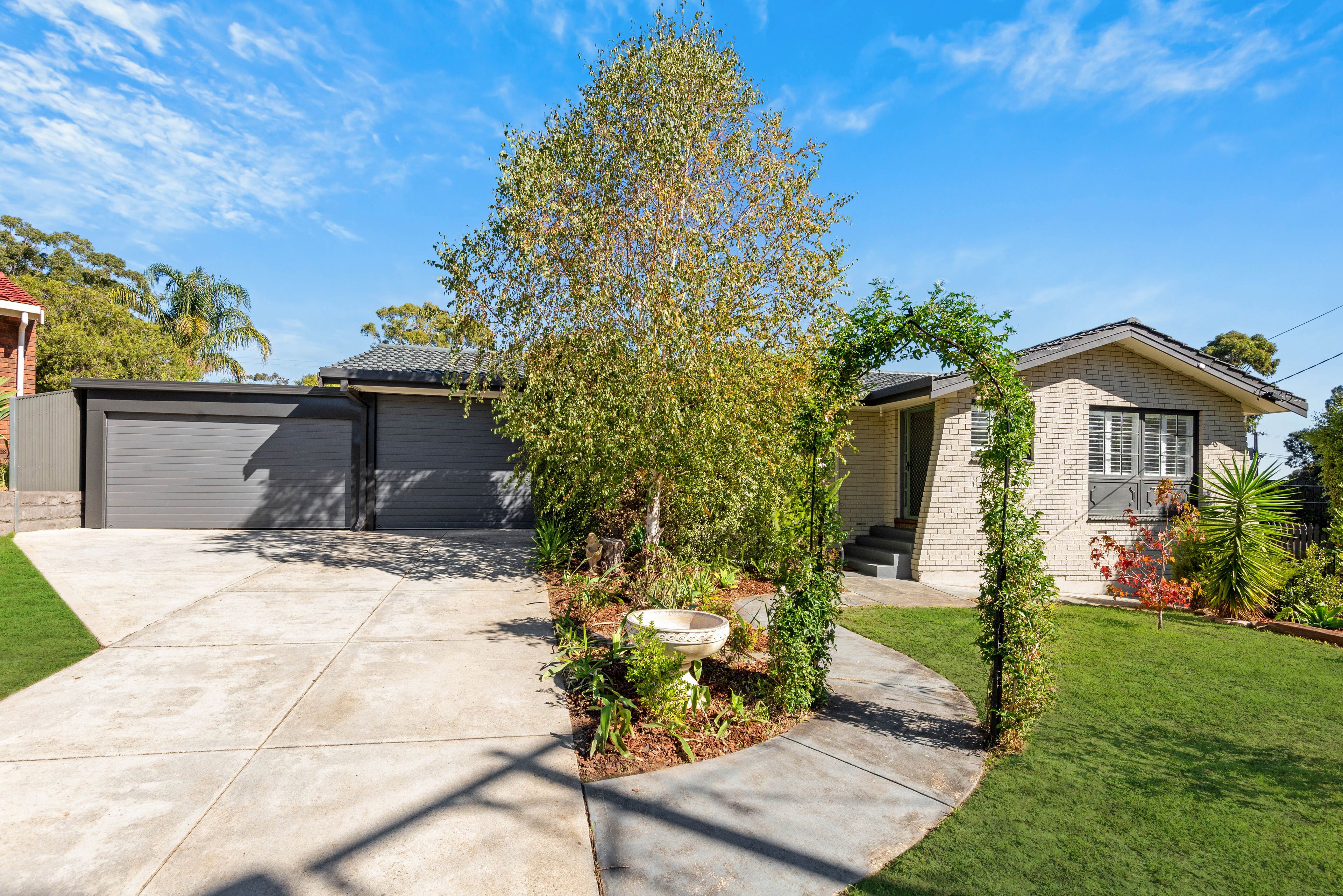 5 Iona Court, Aberfoyle Park, SA 5159