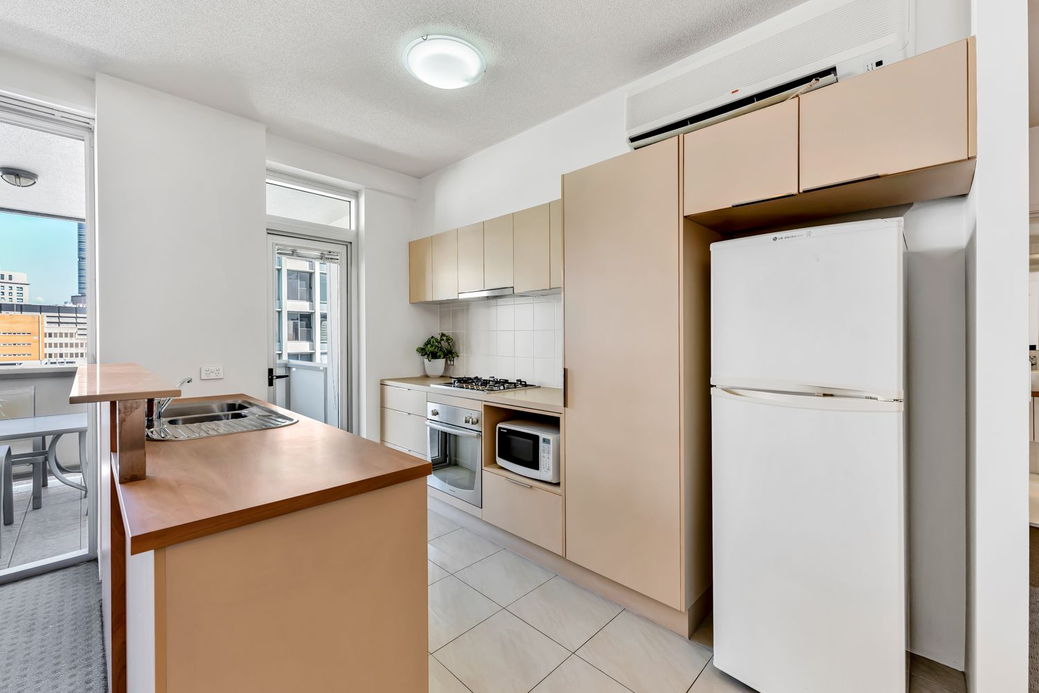 77/170 Leichhardt Street, Spring Hill, QLD 4000