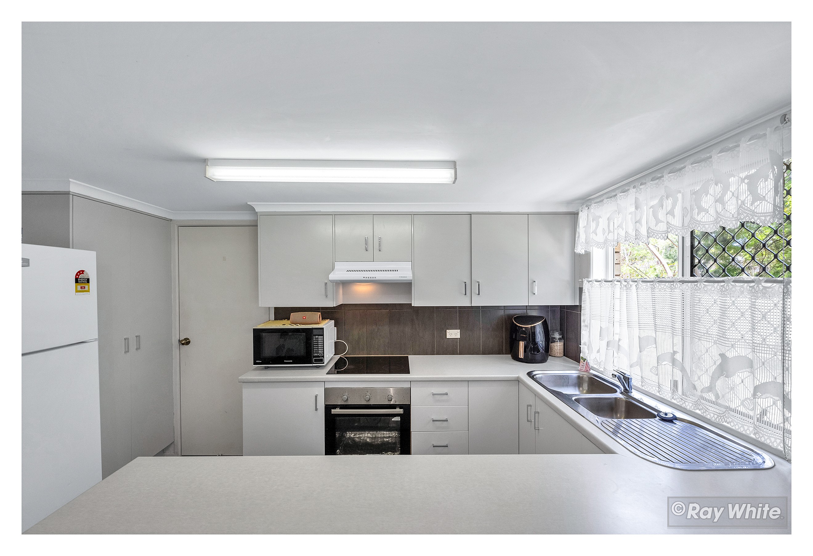 9/374 Limpus Street, Frenchville, QLD 4701