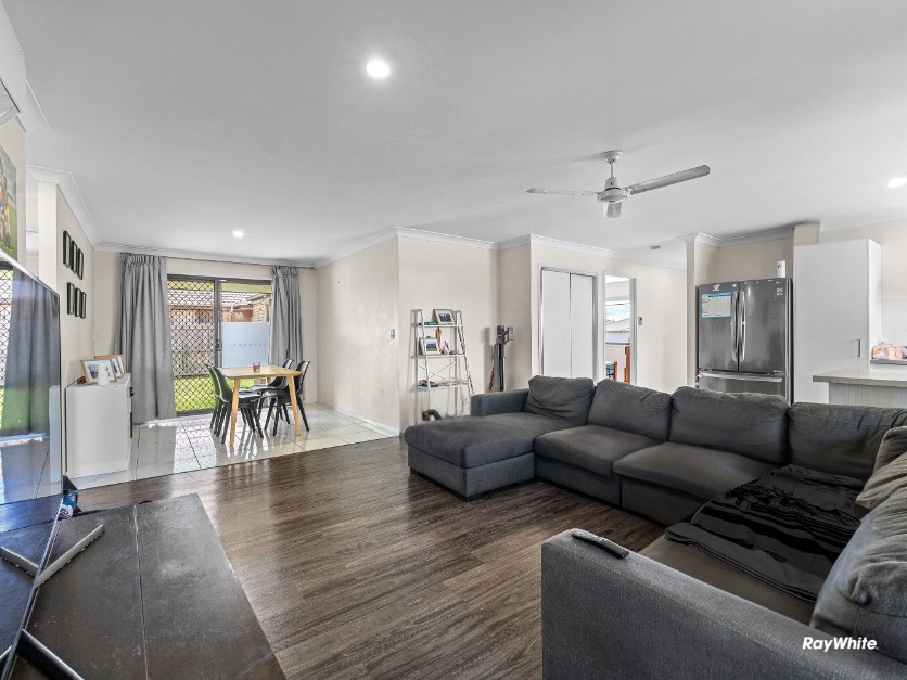 5 Kestrel Street, Lowood, QLD 4311